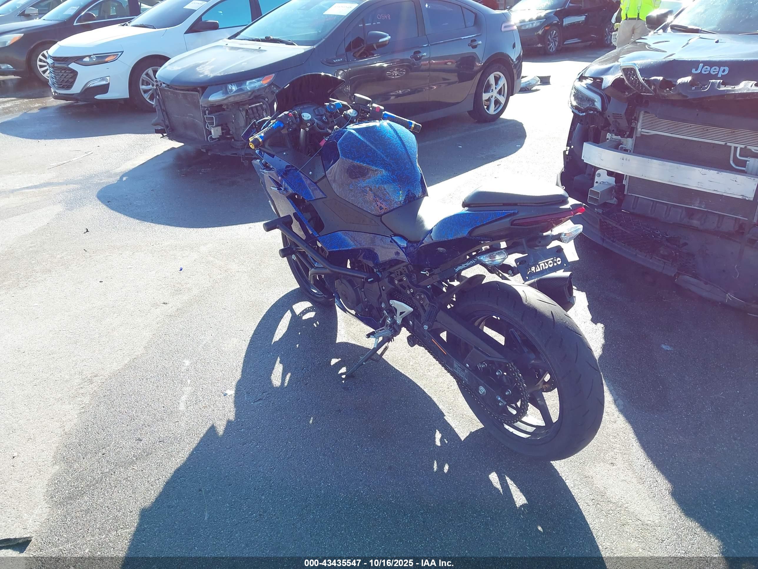 KAWASAKI EX500 image 3