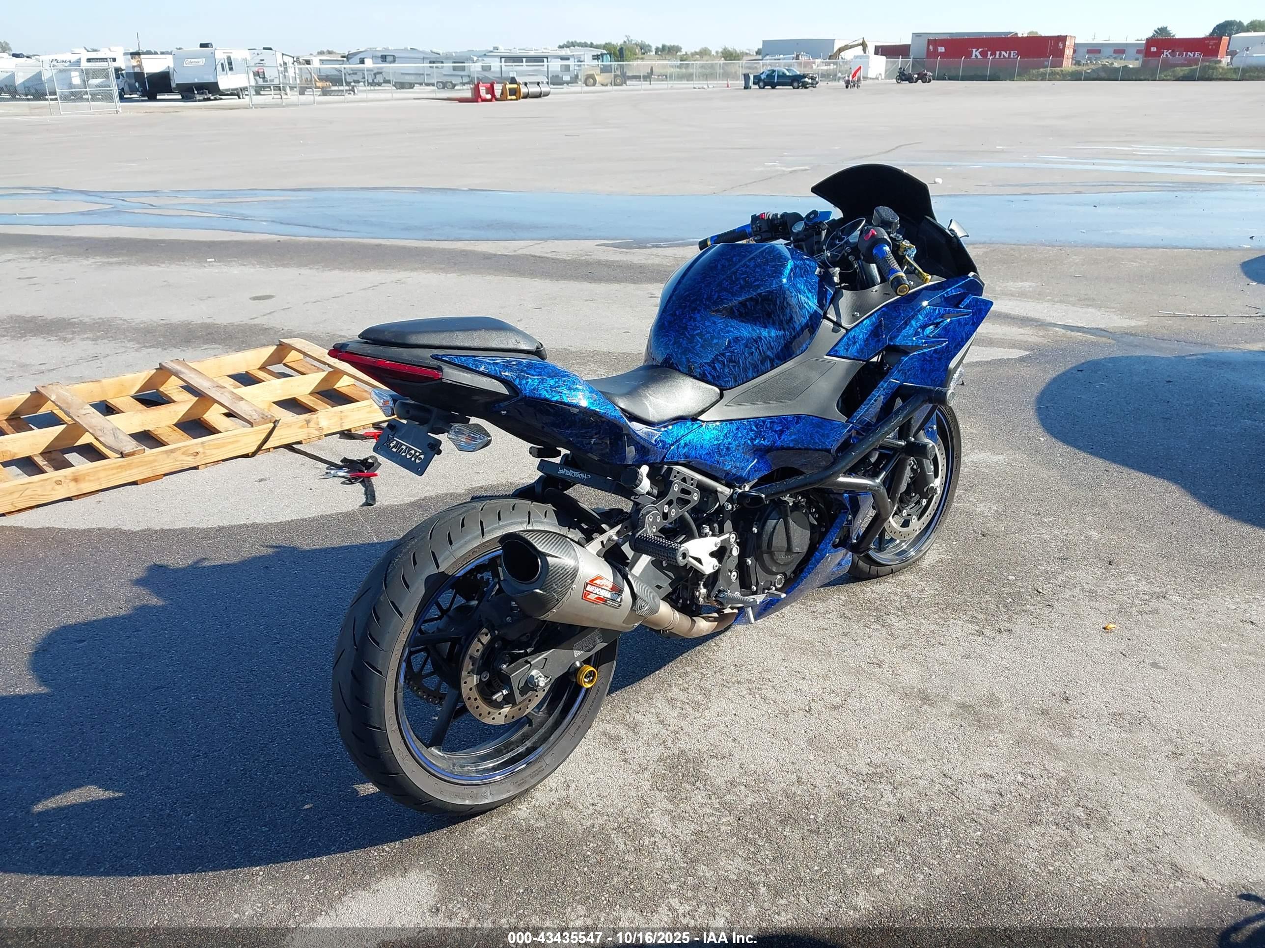 KAWASAKI EX500 image 4