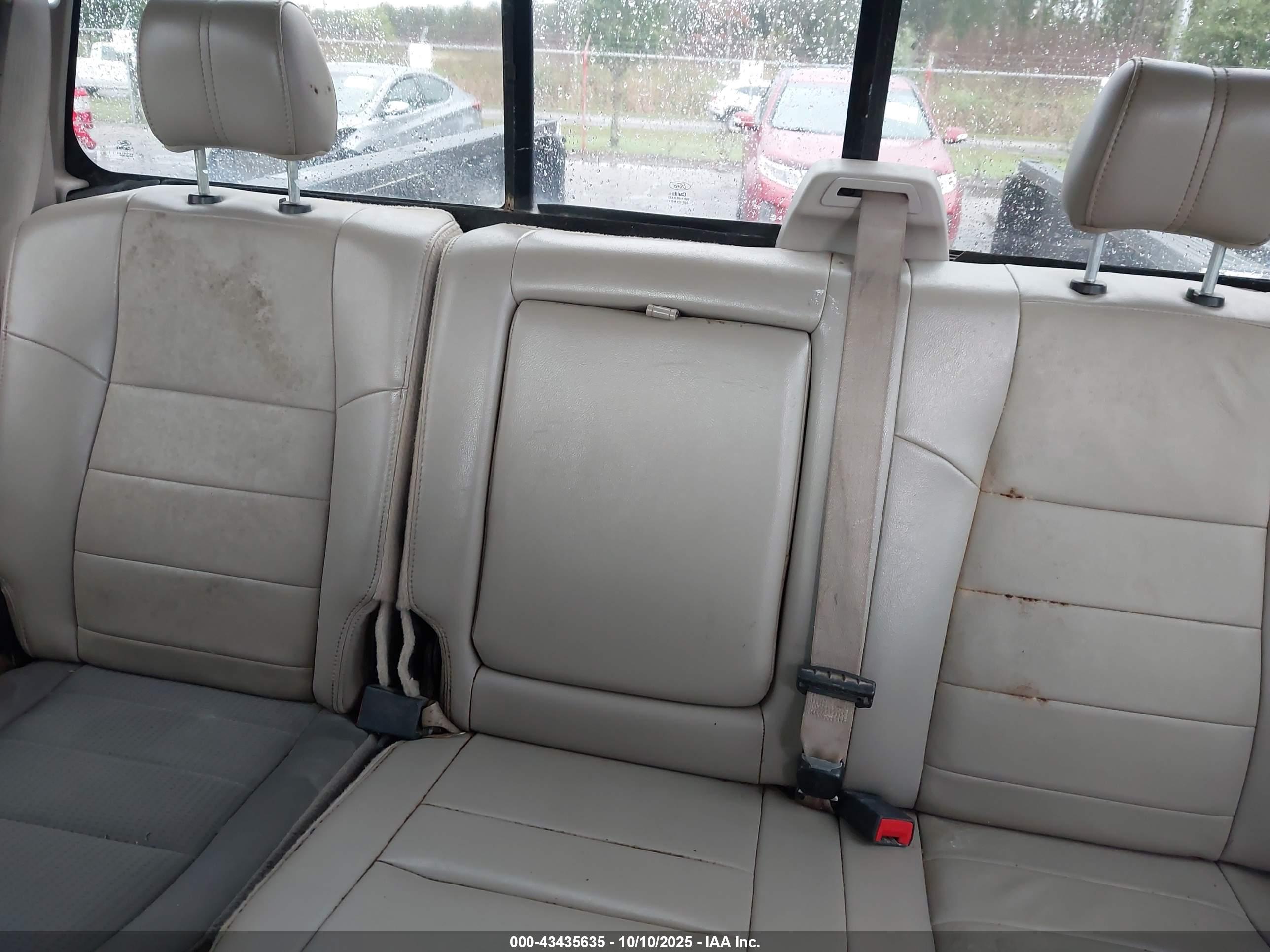 FORD F-350 image 7