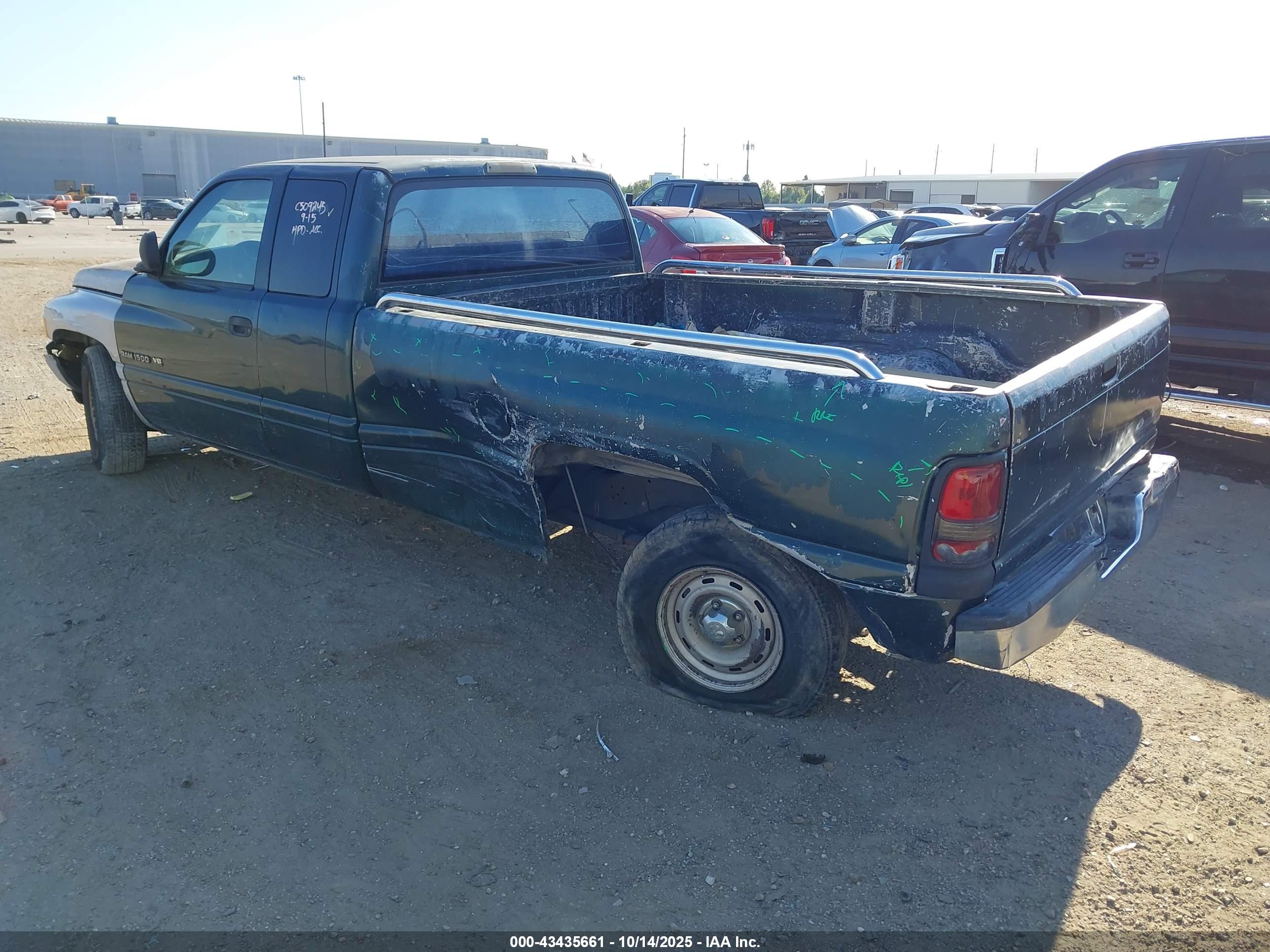 DODGE RAM image 3