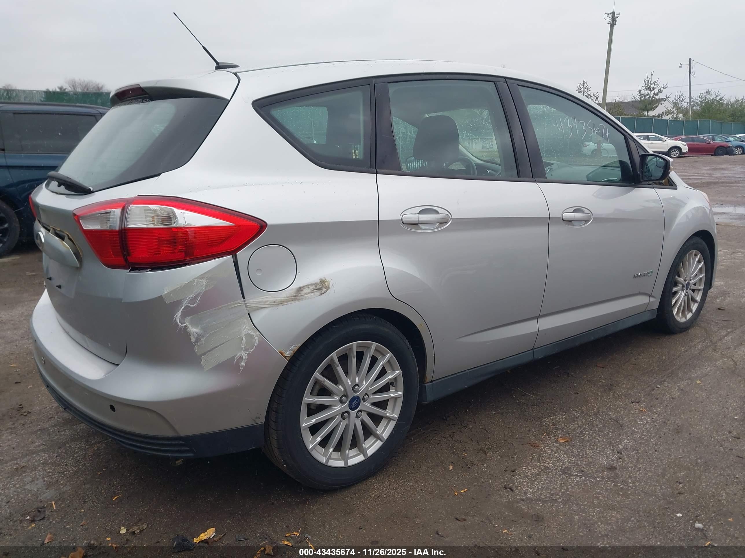 FORD C-MAX image 4