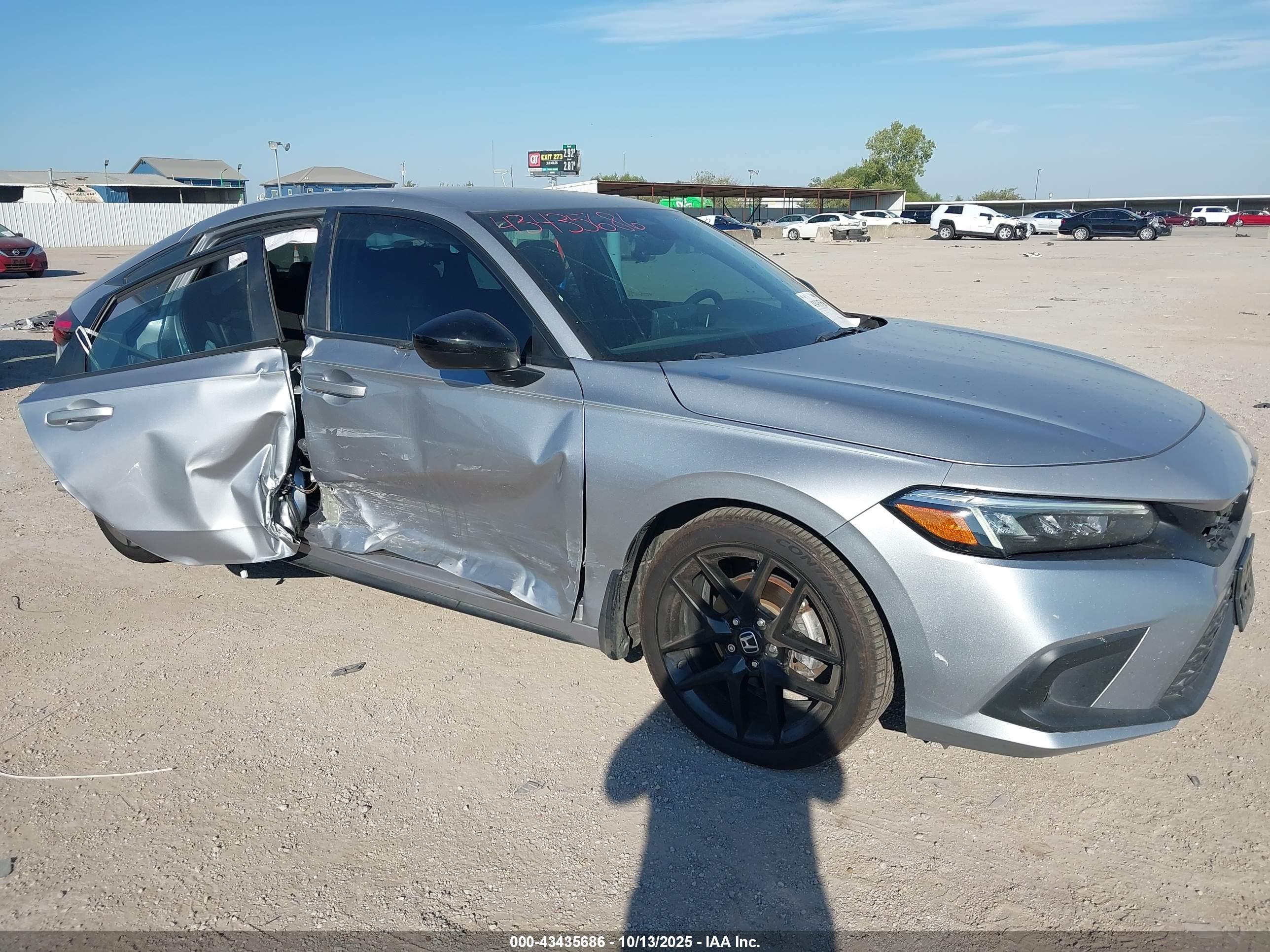 HONDA CIVIC image 6
