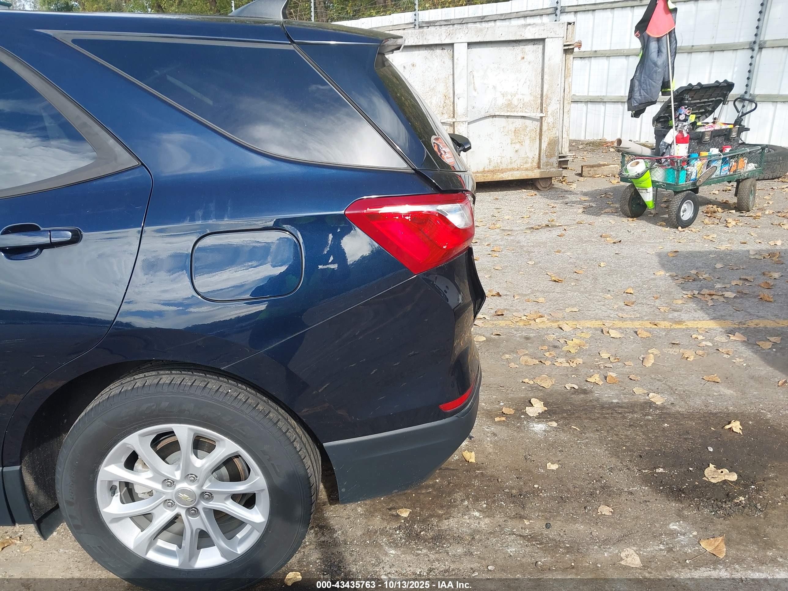CHEVROLET EQUINOX image 6