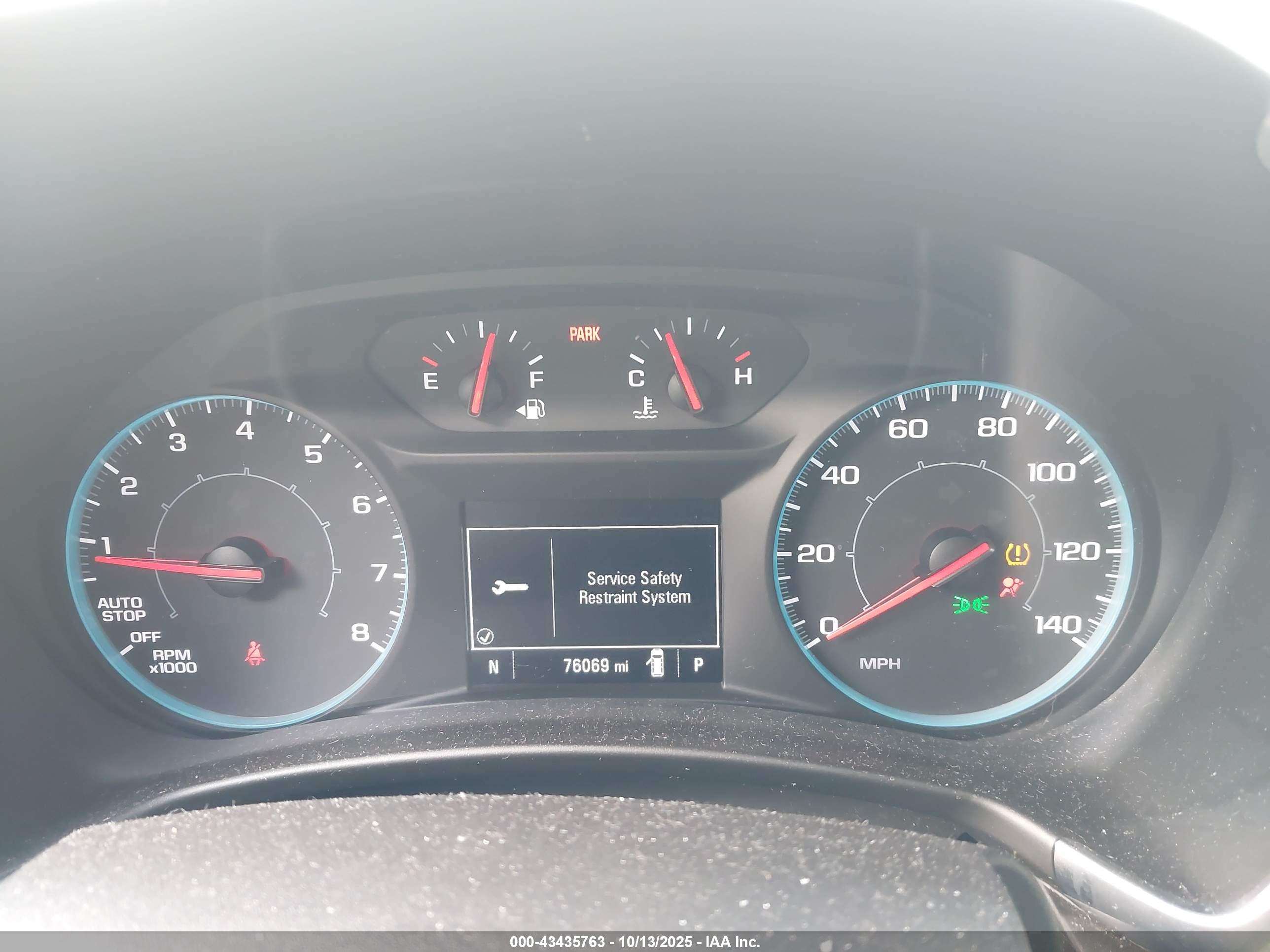 CHEVROLET EQUINOX image 7