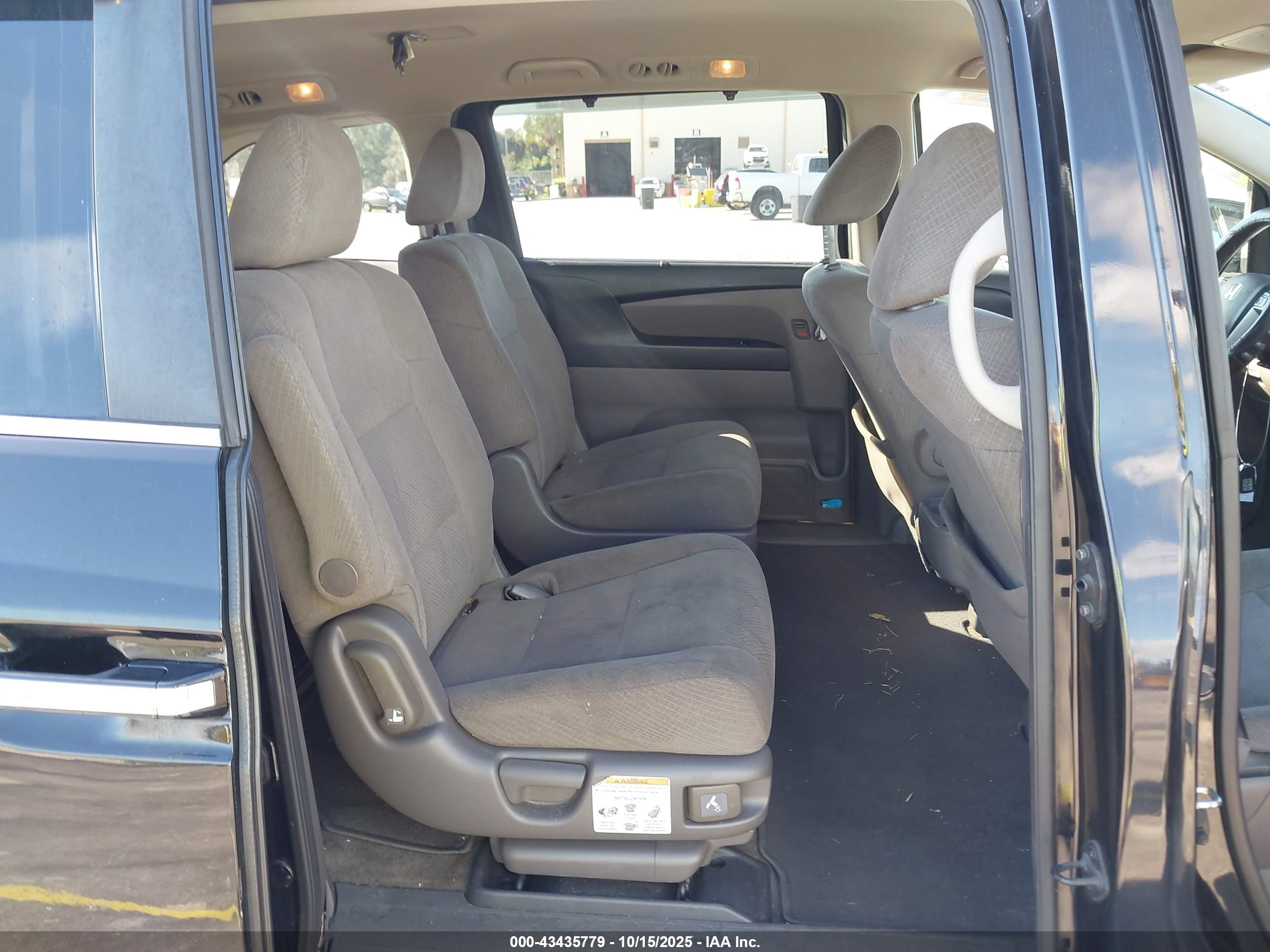 HONDA ODYSSEY image 8