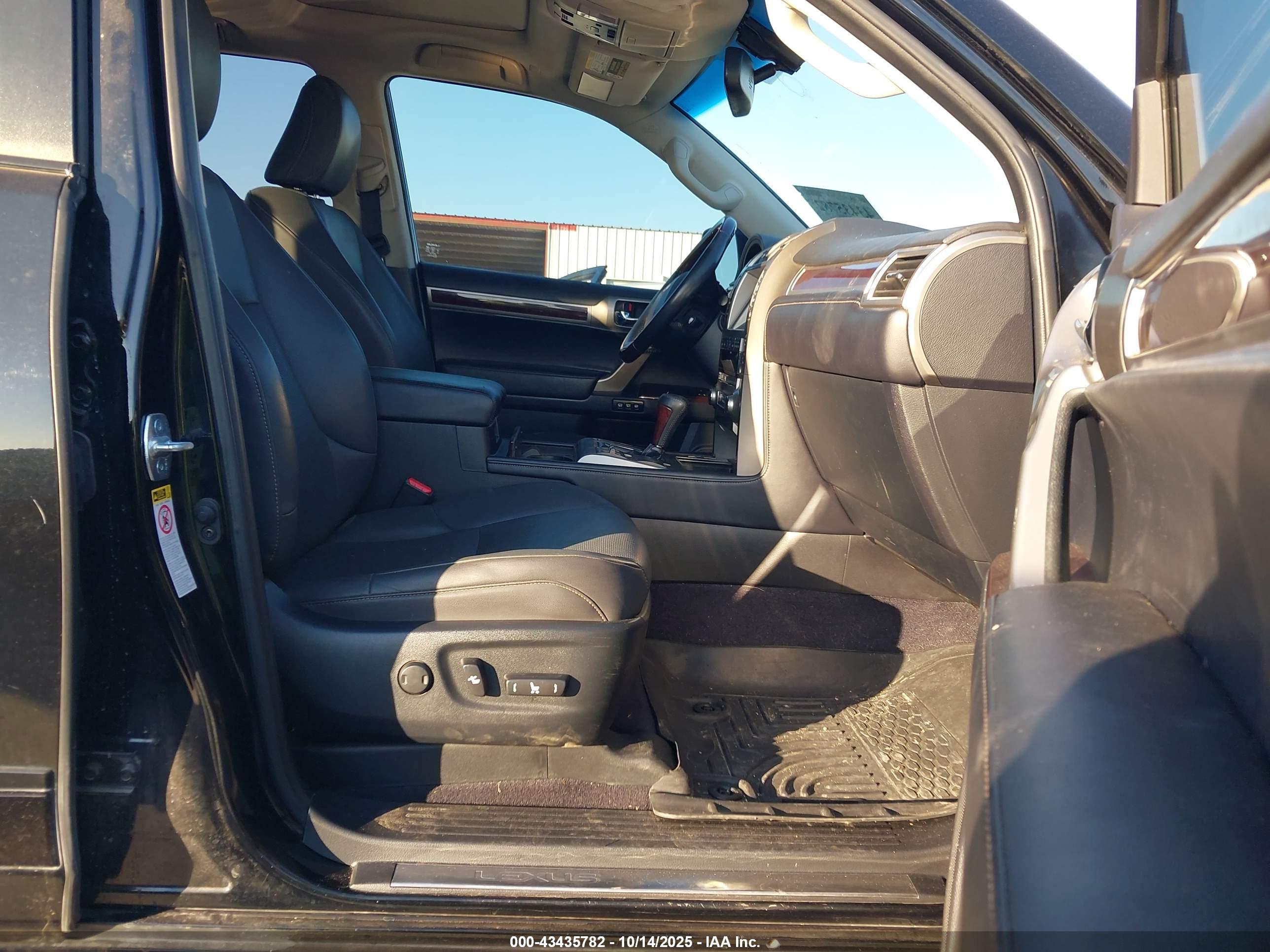 LEXUS GX image 5