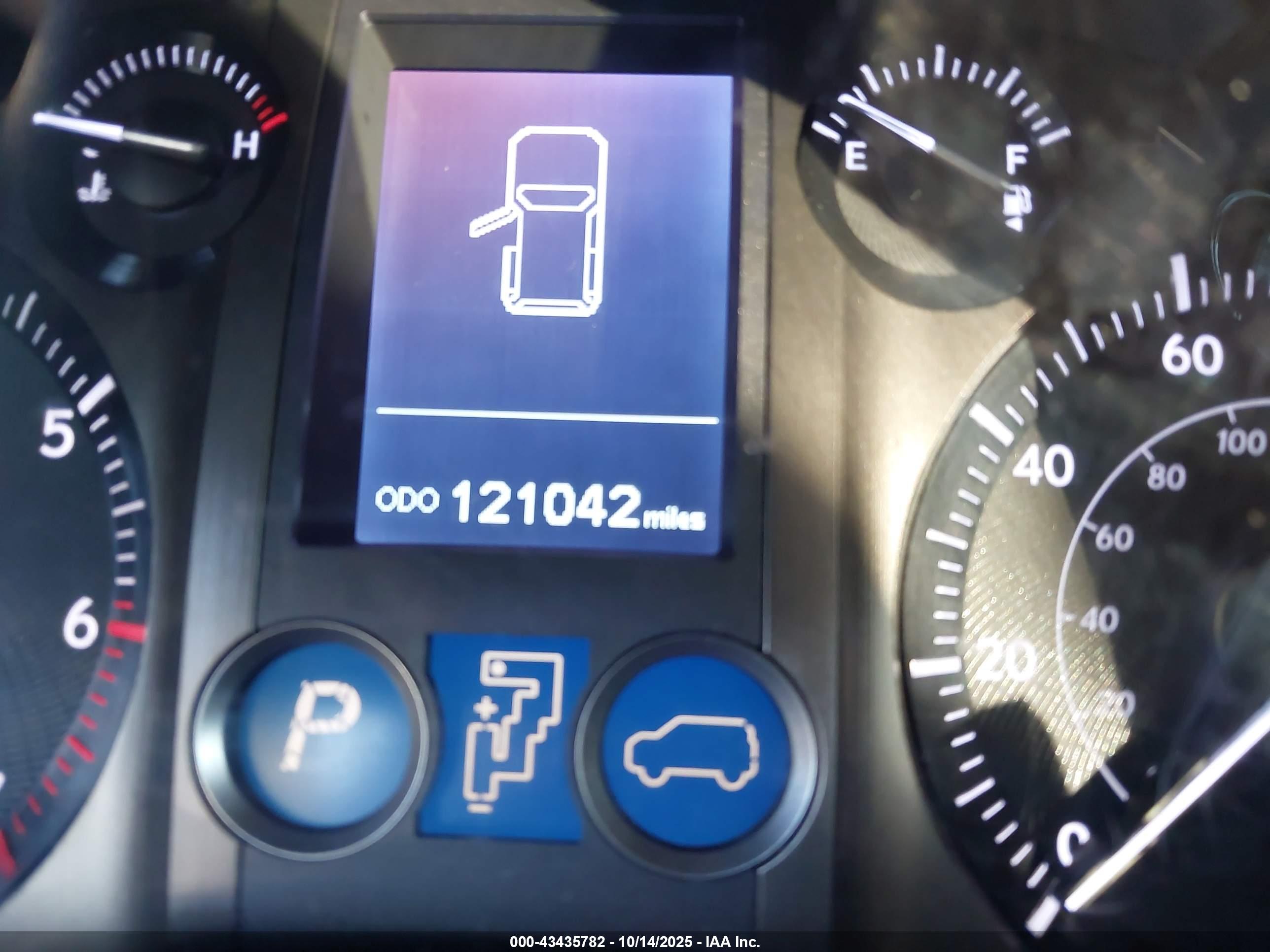 LEXUS GX image 7