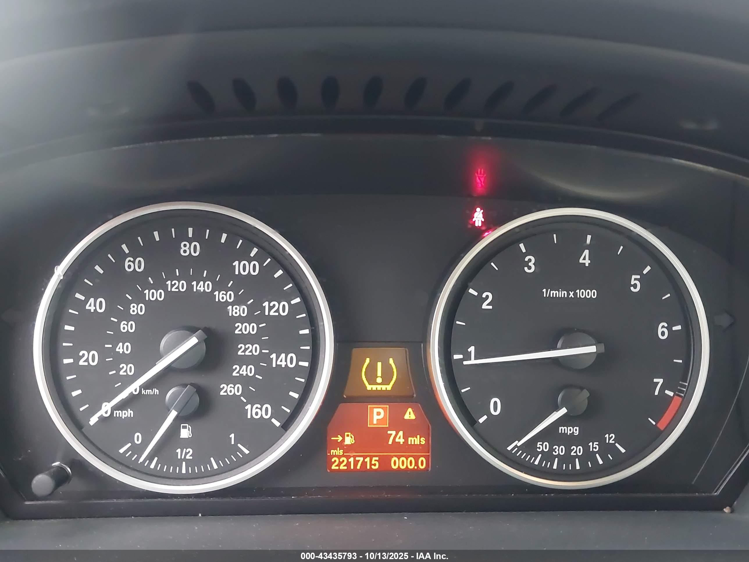 BMW 528I image 7