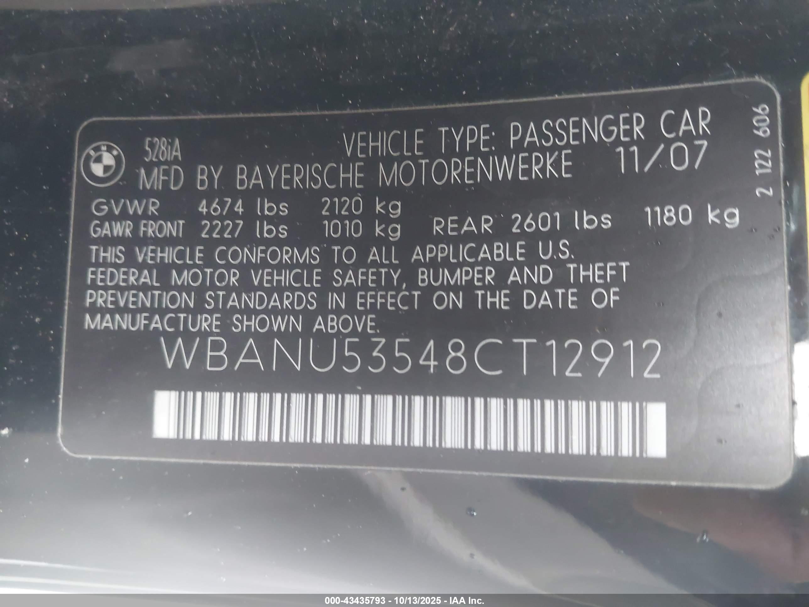 BMW 528I image 9