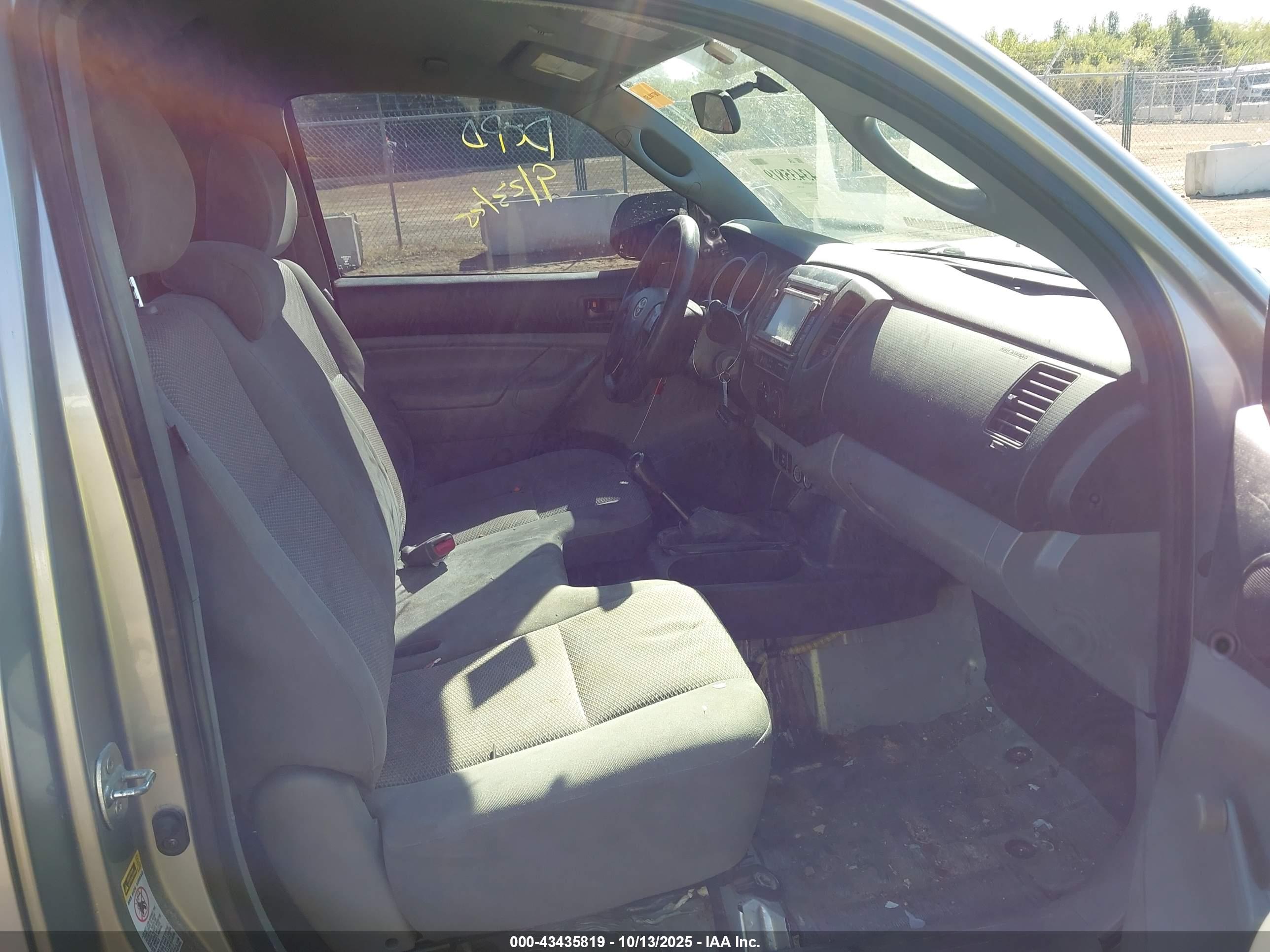 TOYOTA TACOMA image 5