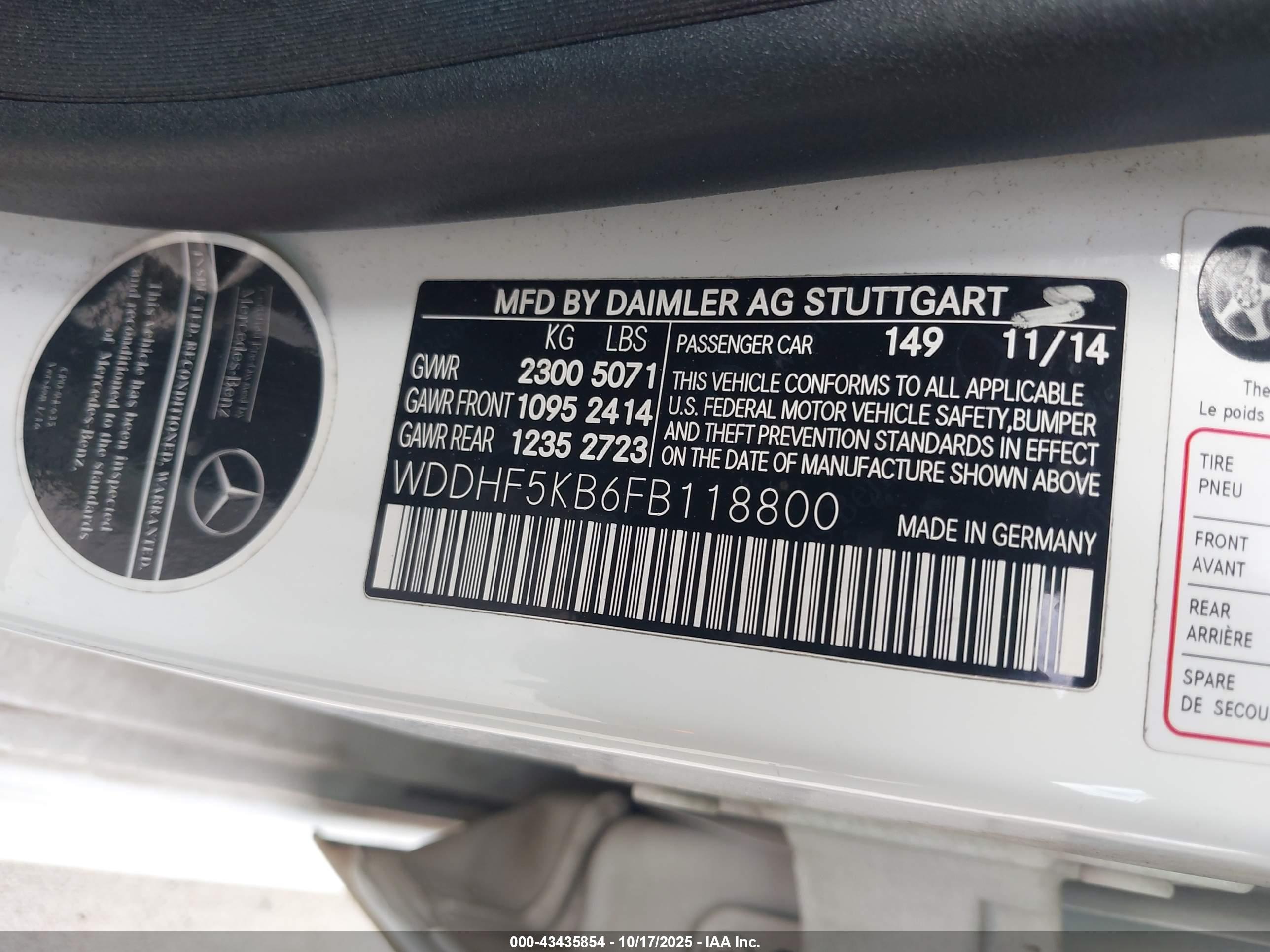 MERCEDES-BENZ E image 9