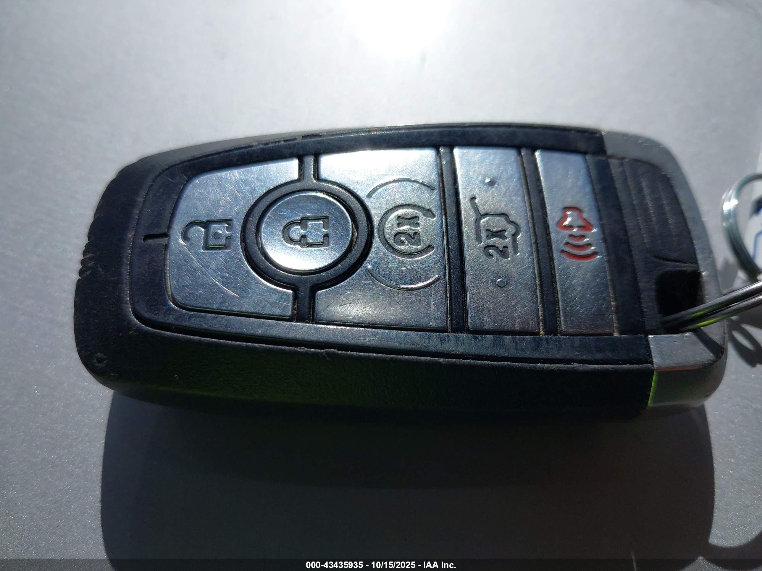 FORD EXPEDITION image 11