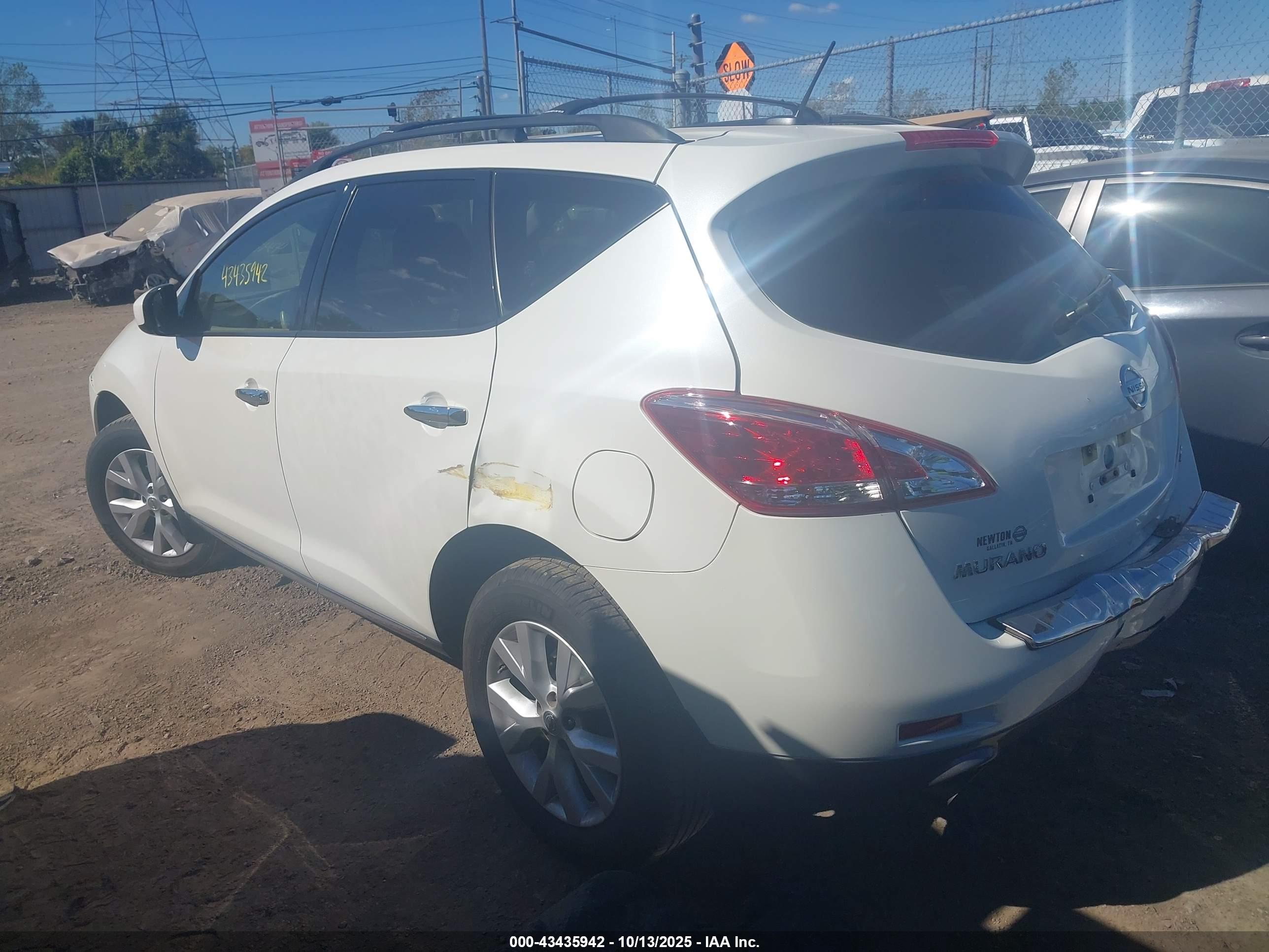 NISSAN MURANO image 3