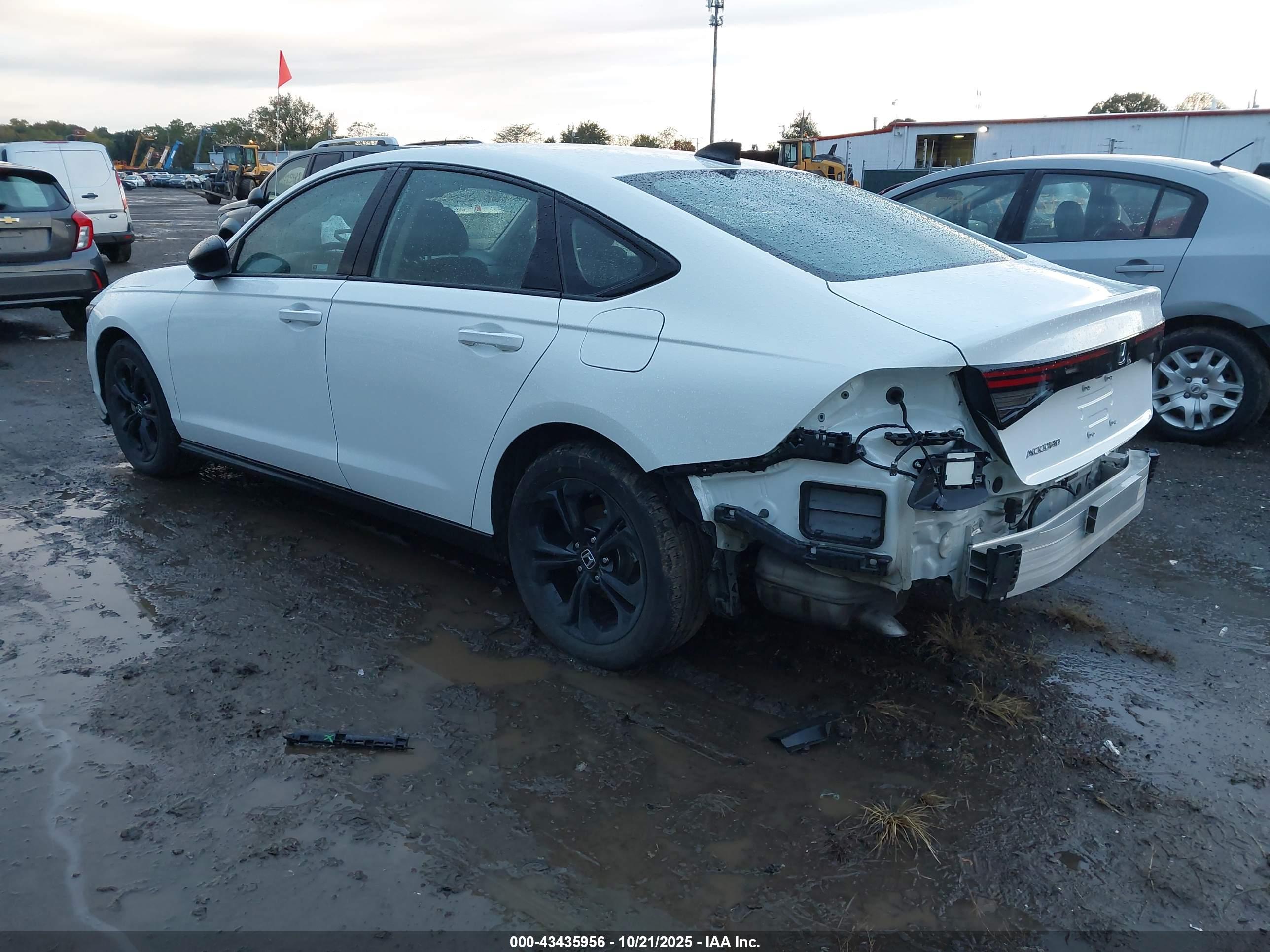 HONDA ACCORD image 3