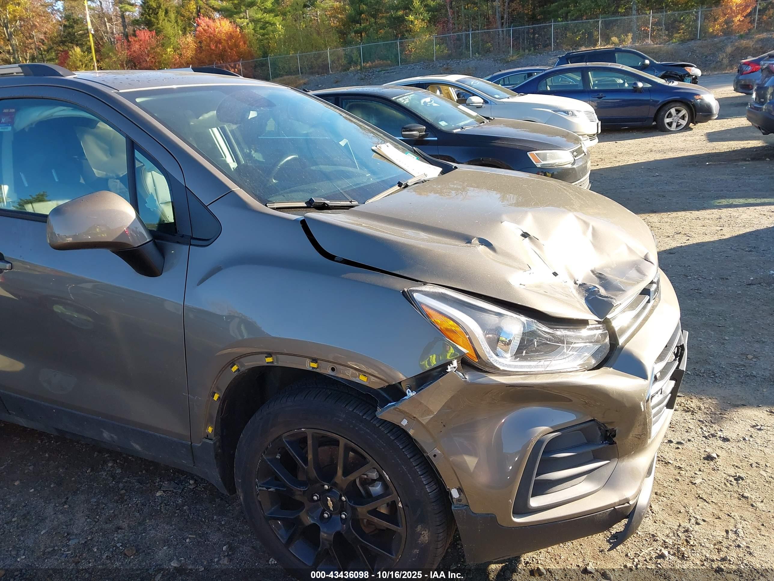 CHEVROLET TRAX image 6