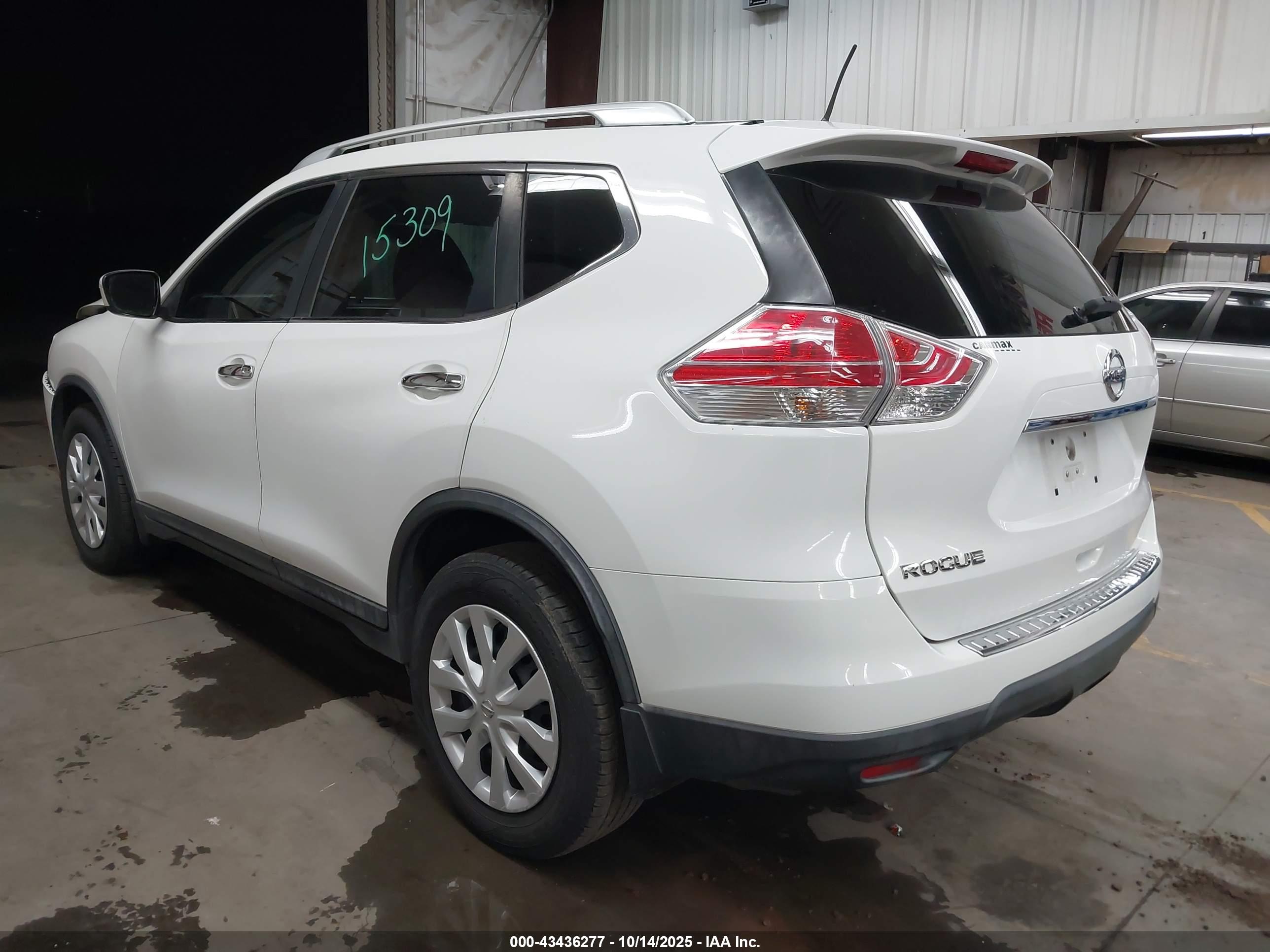 NISSAN ROGUE image 3