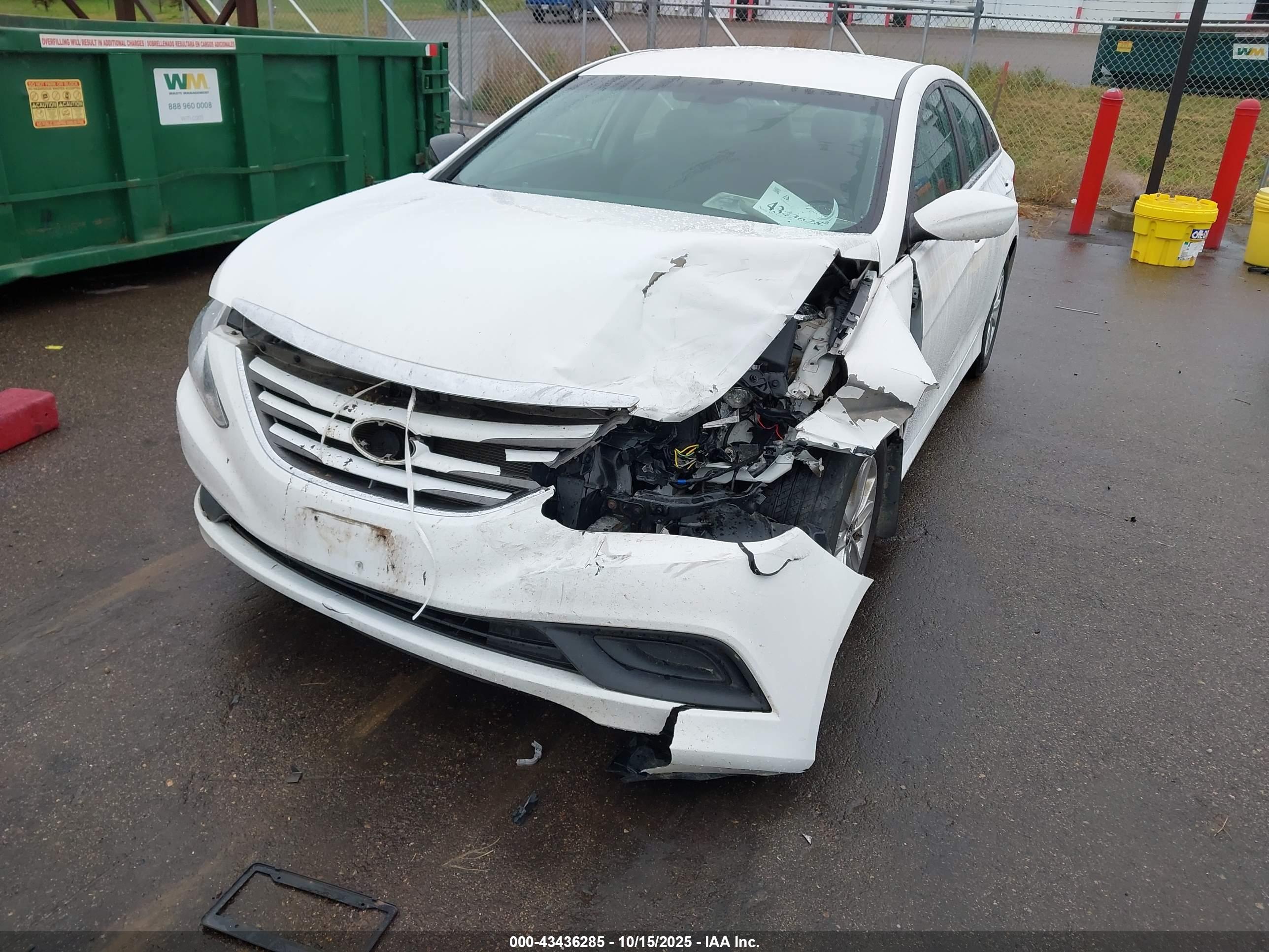 HYUNDAI SONATA image 6