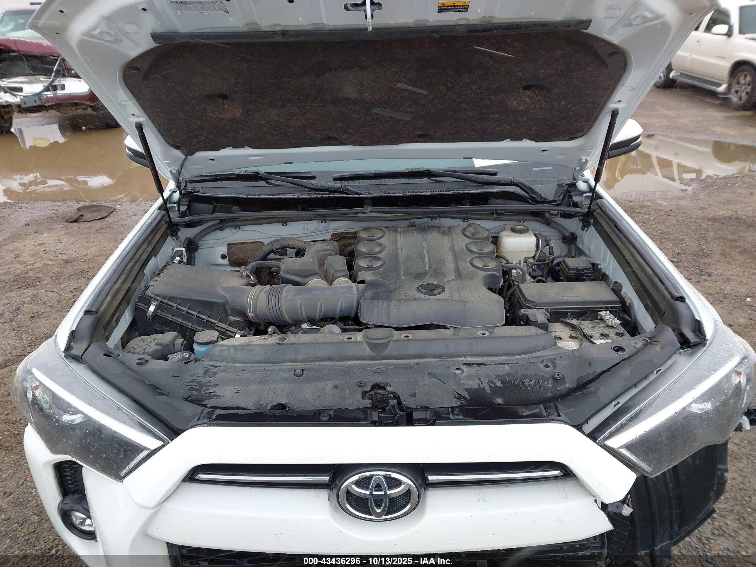 TOYOTA 4RUNNER image 10