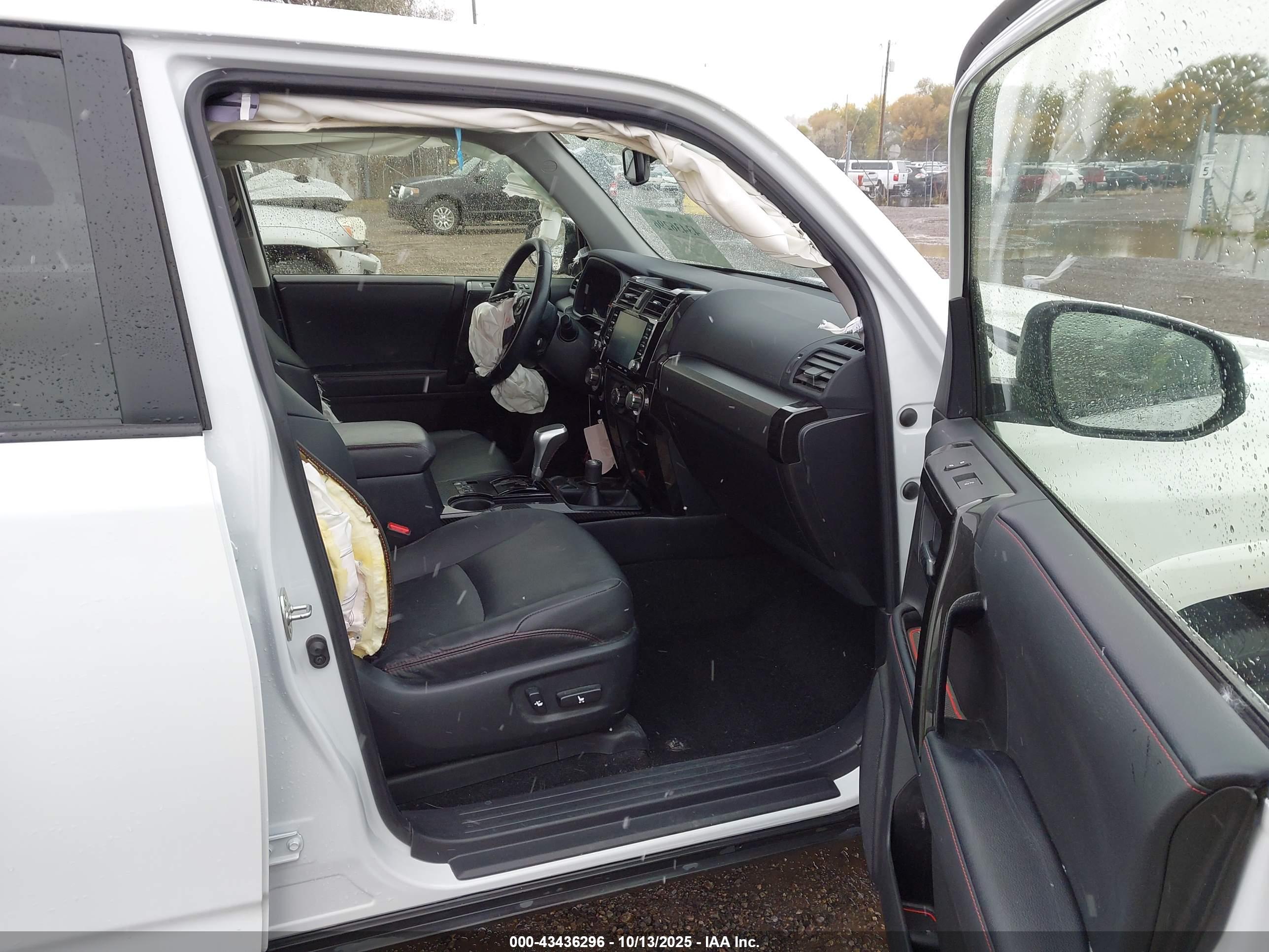 TOYOTA 4RUNNER image 5