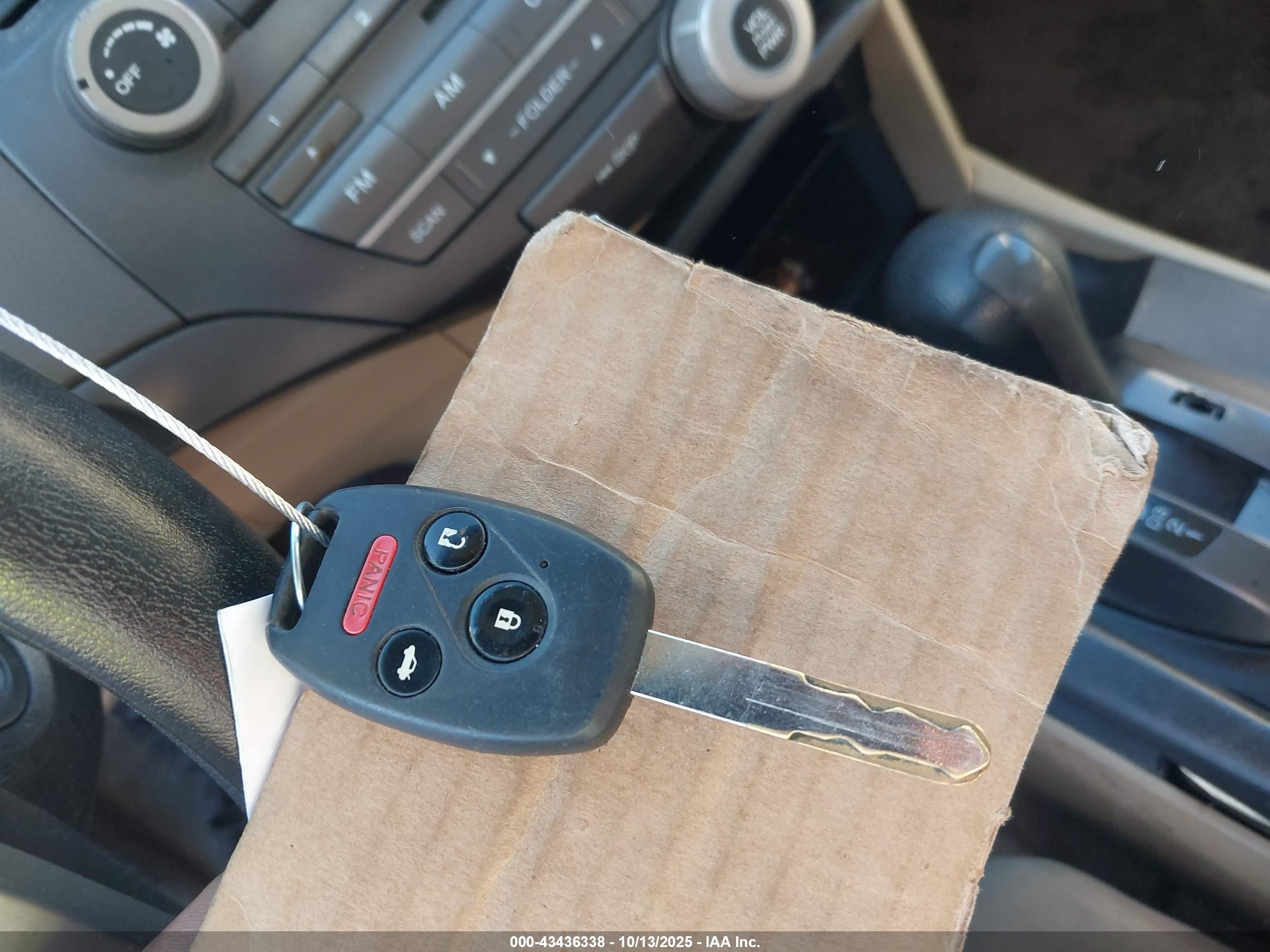 HONDA ACCORD image 11