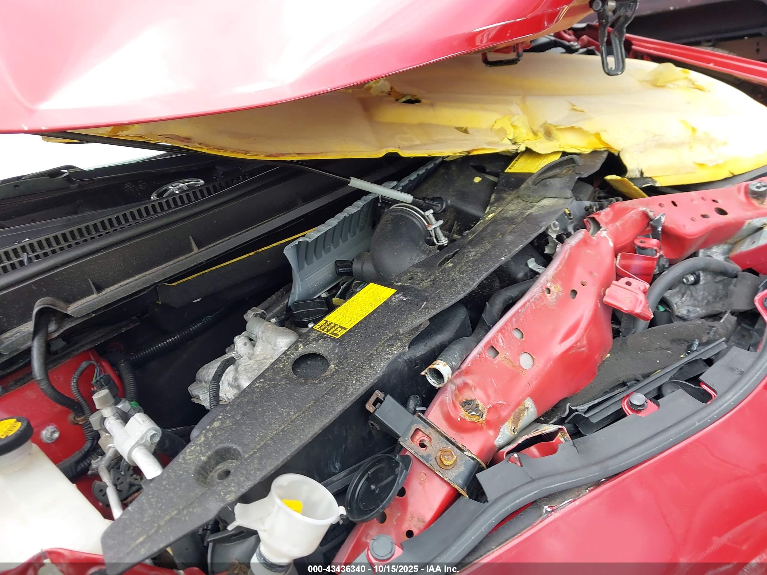 TOYOTA PRIUS image 10