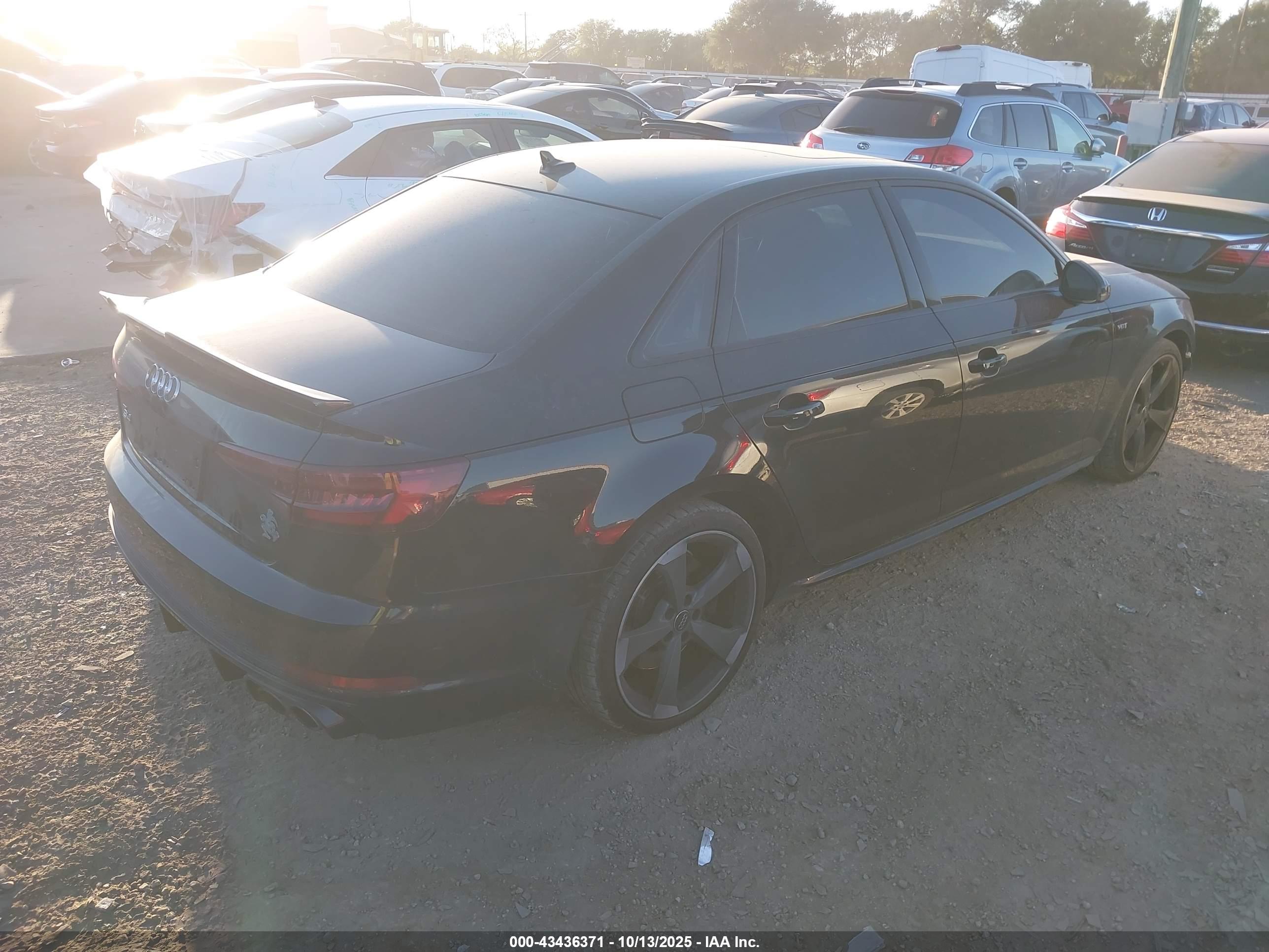 AUDI S4 image 4