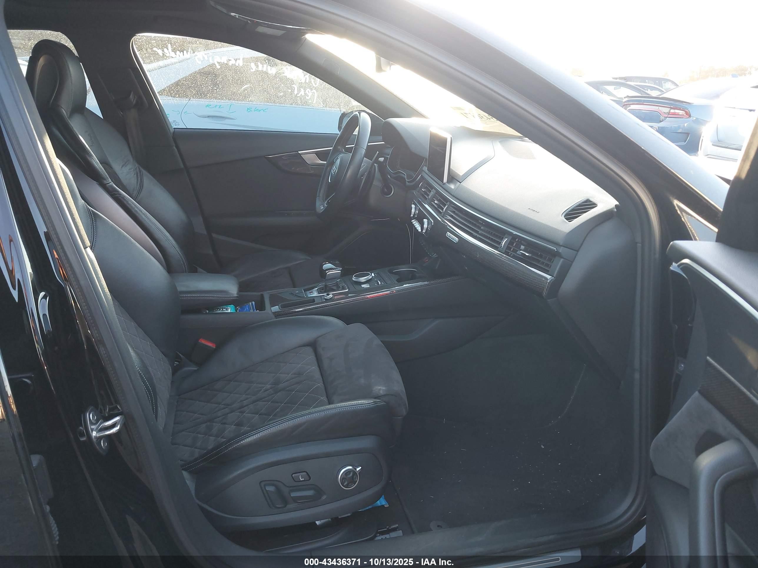 AUDI S4 image 5