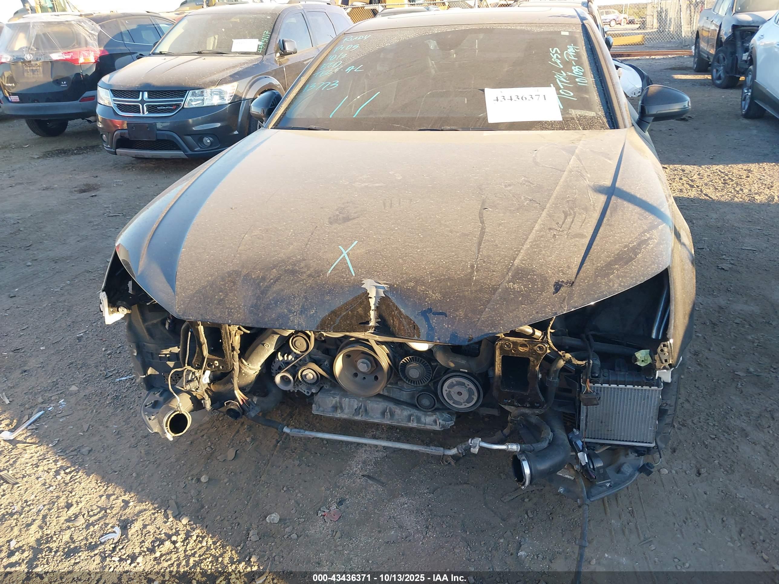 AUDI S4 image 6