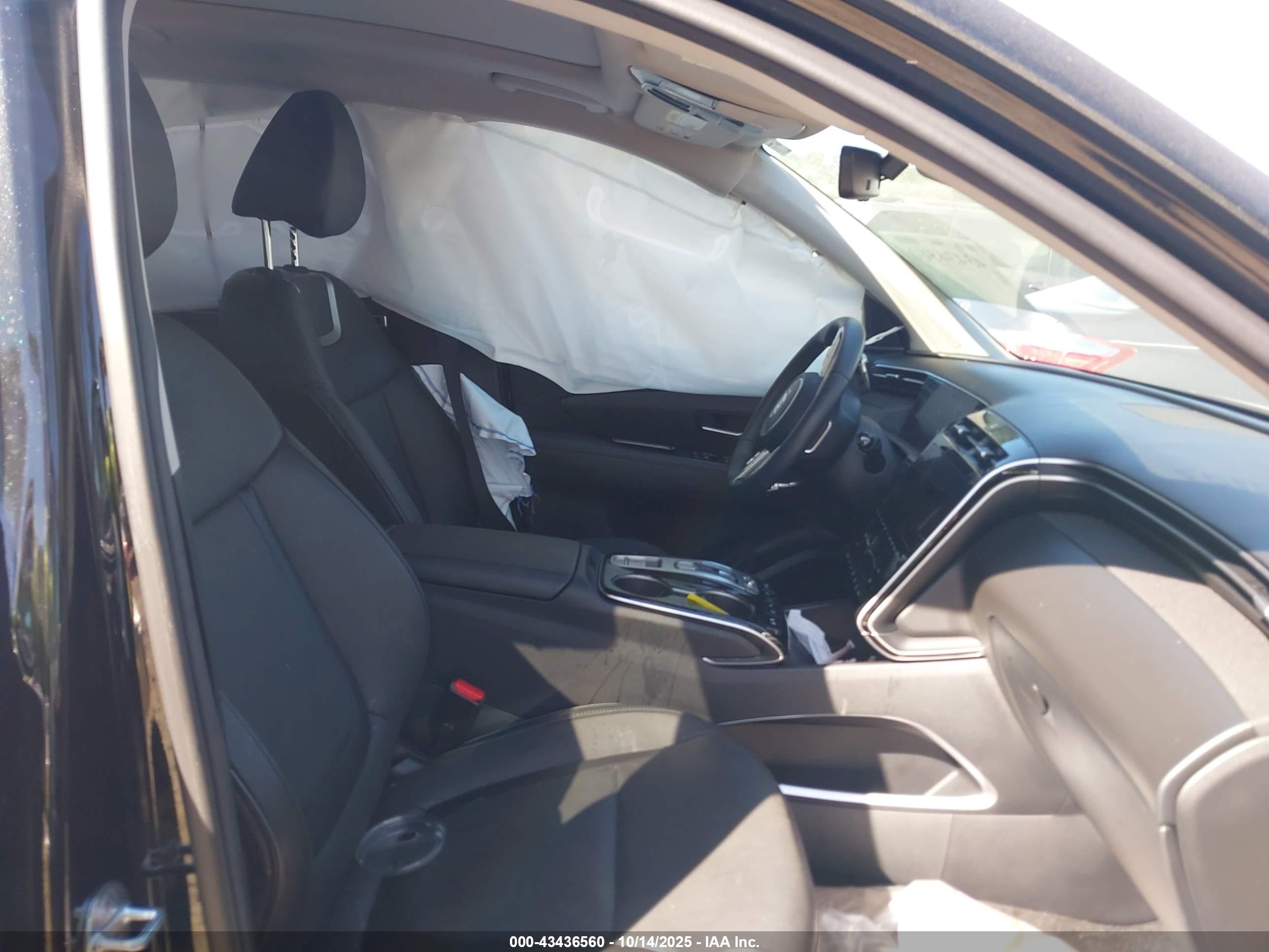 HYUNDAI TUCSON image 5