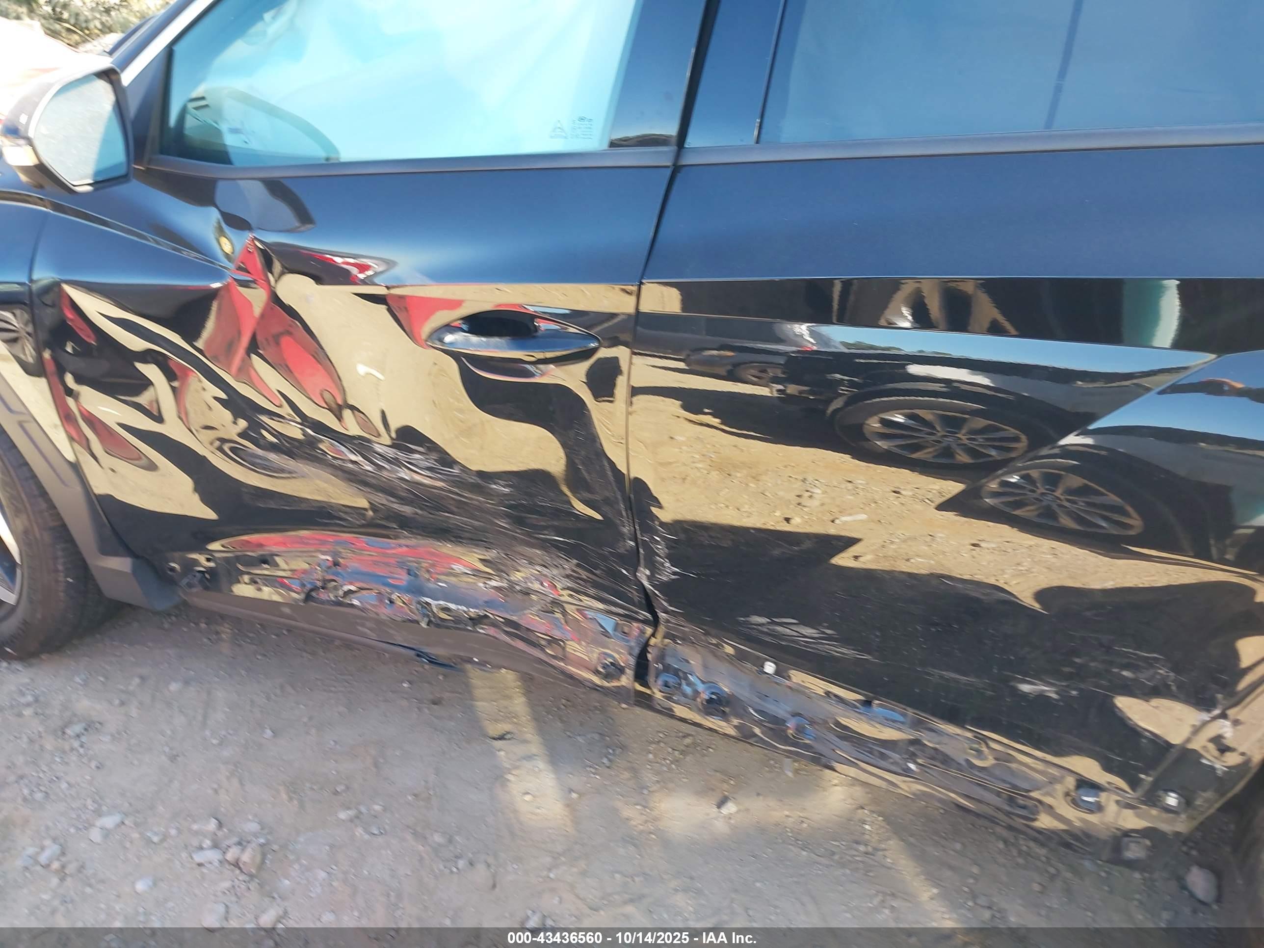 HYUNDAI TUCSON image 6