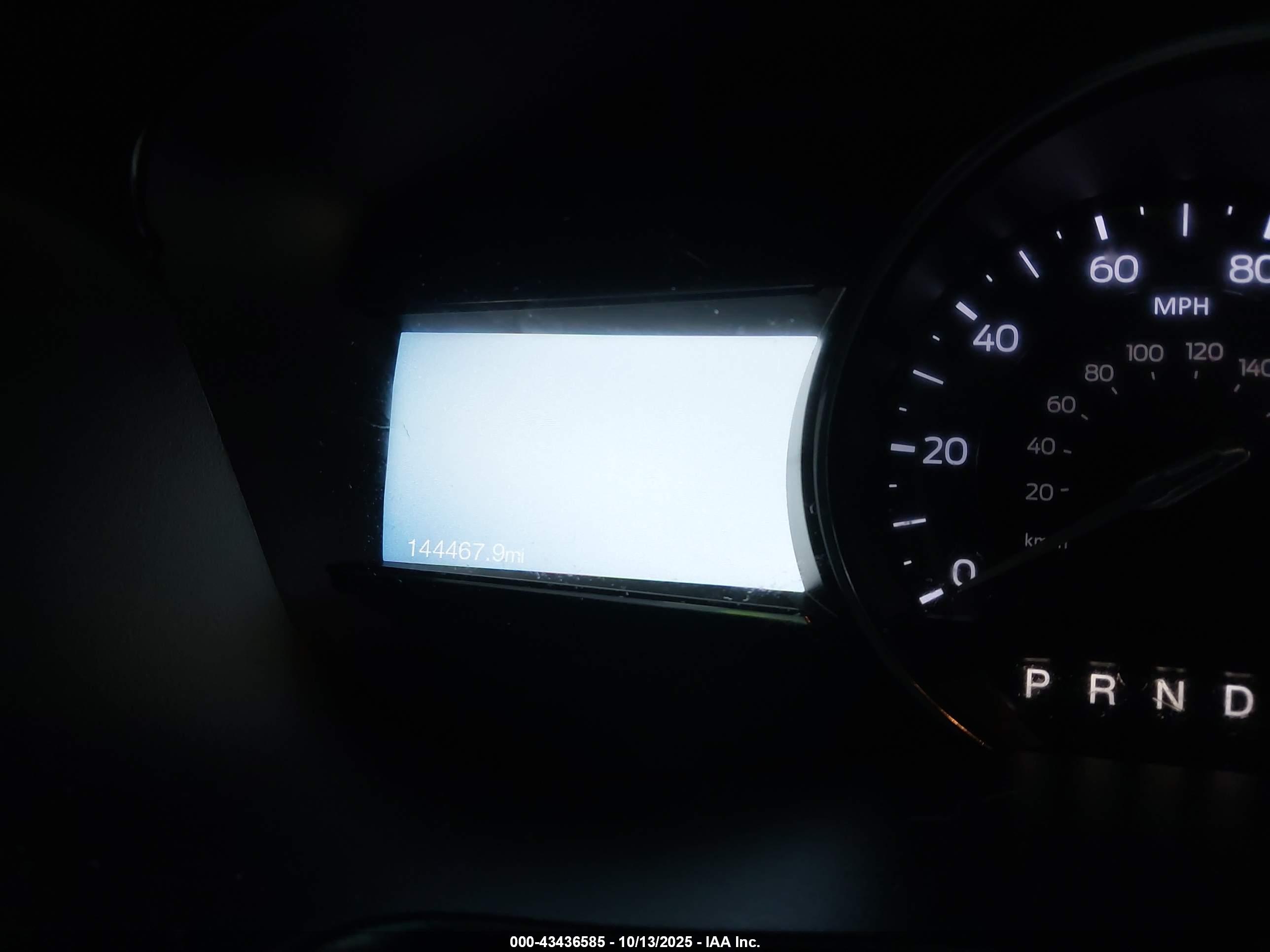 FORD EXPLORER image 7