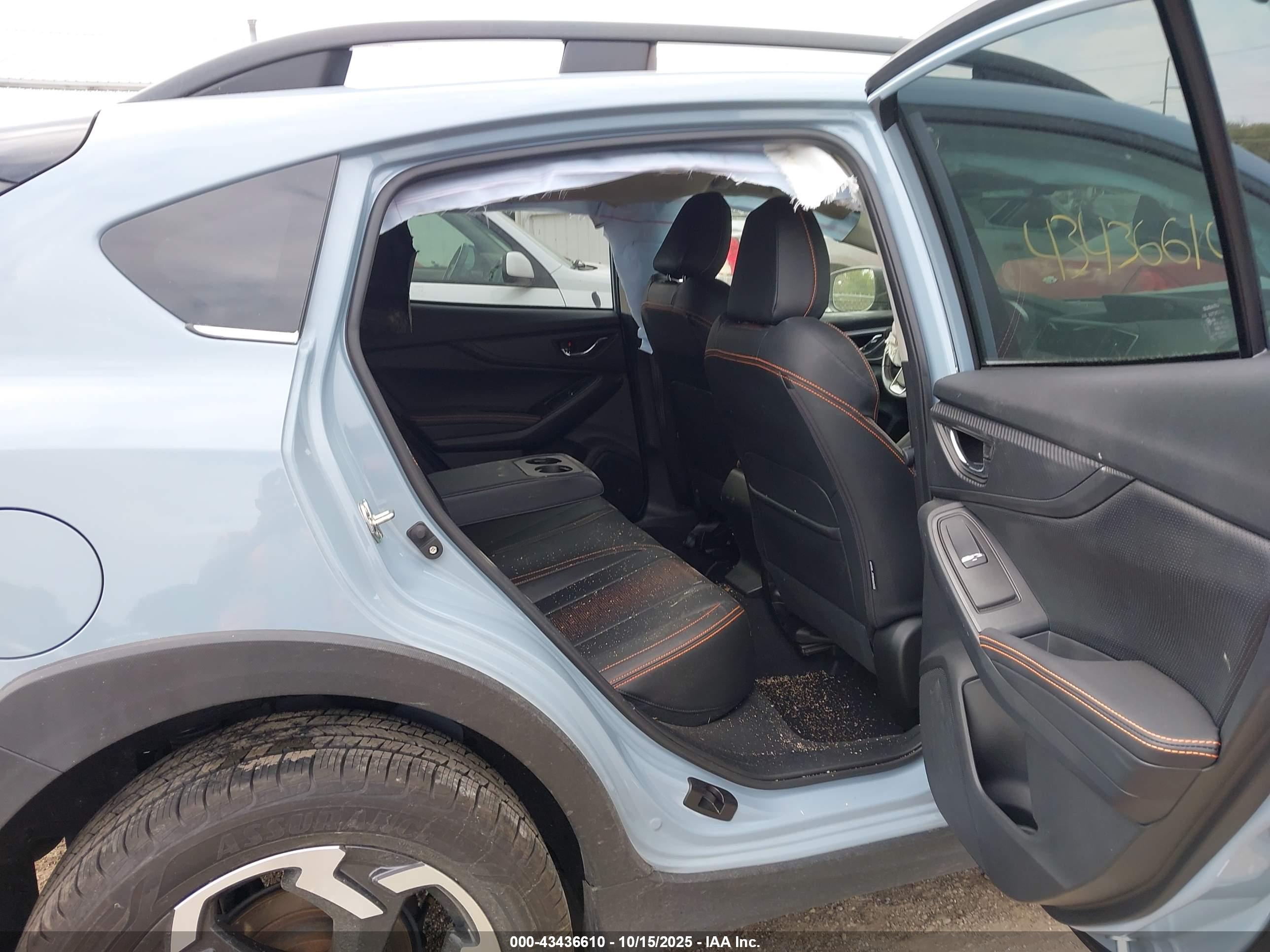 SUBARU CROSSTREK image 8