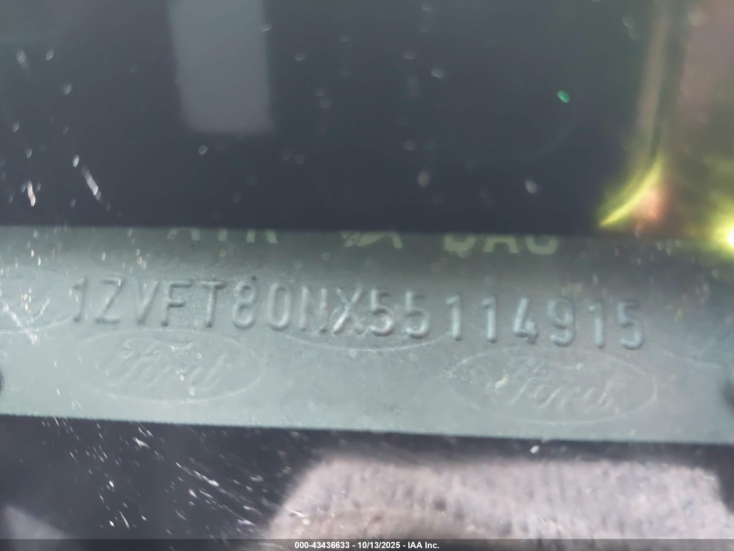 FORD MUSTANG image 9