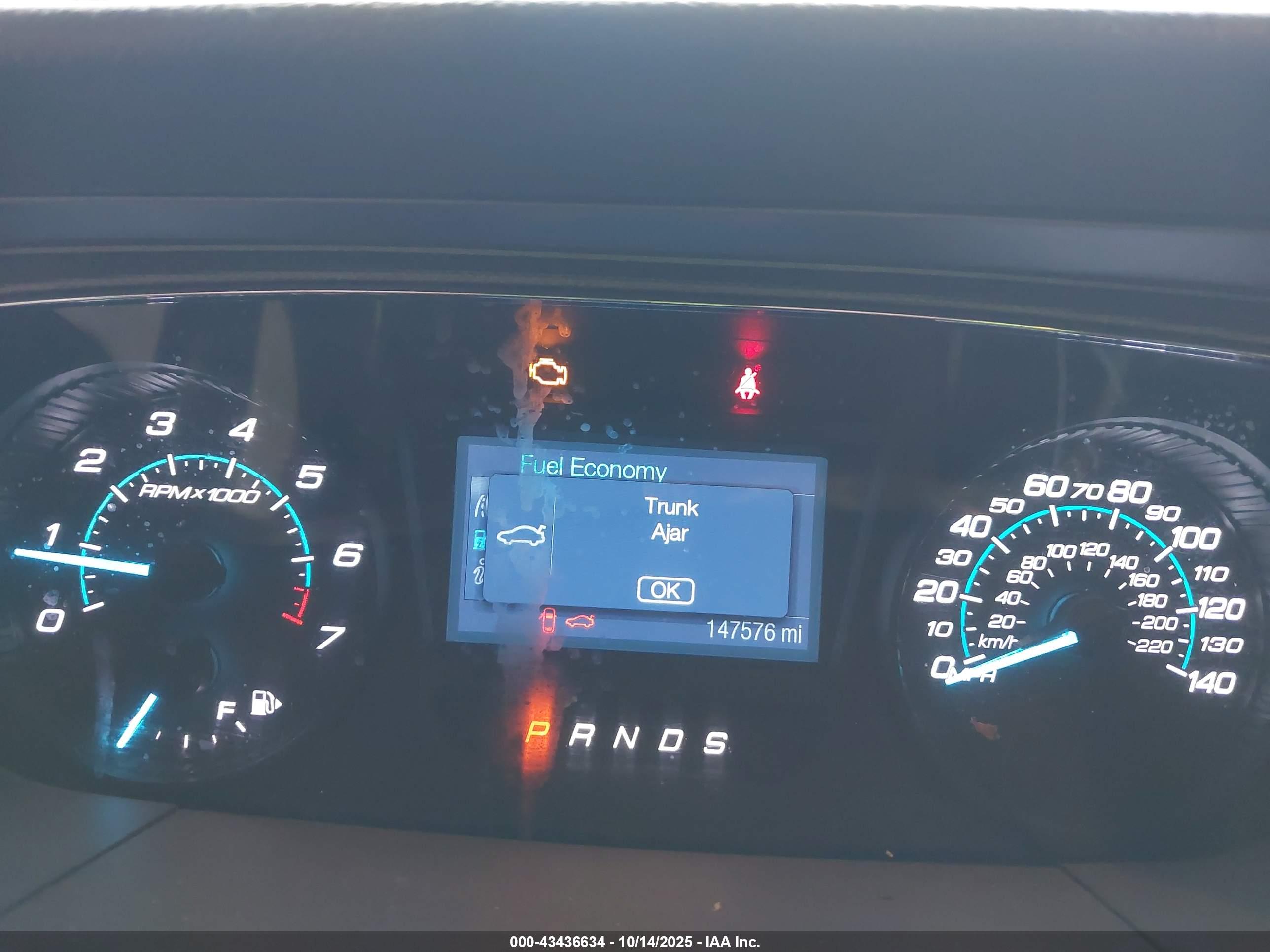 FORD TAURUS image 7