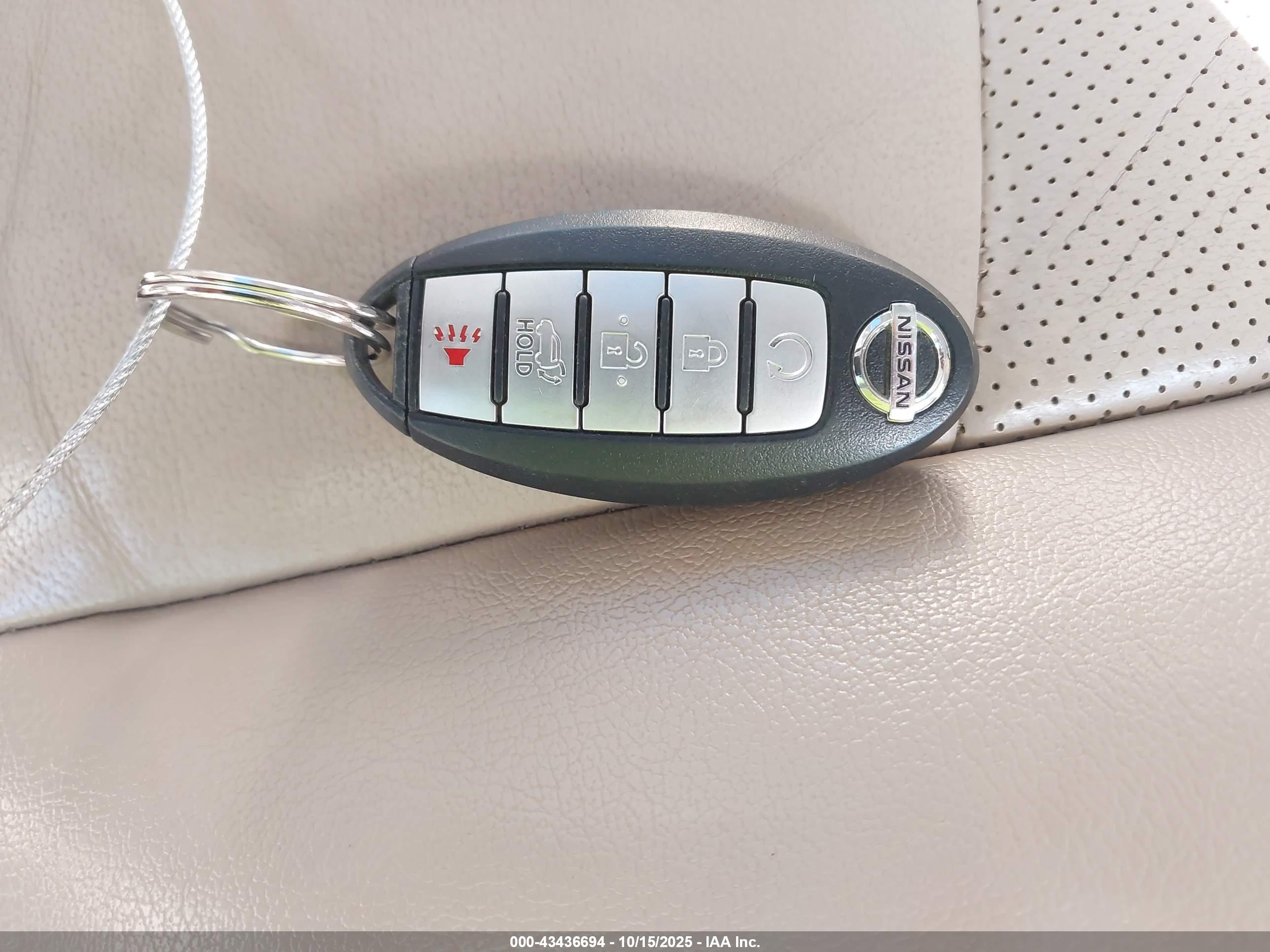 NISSAN PATHFINDER image 11