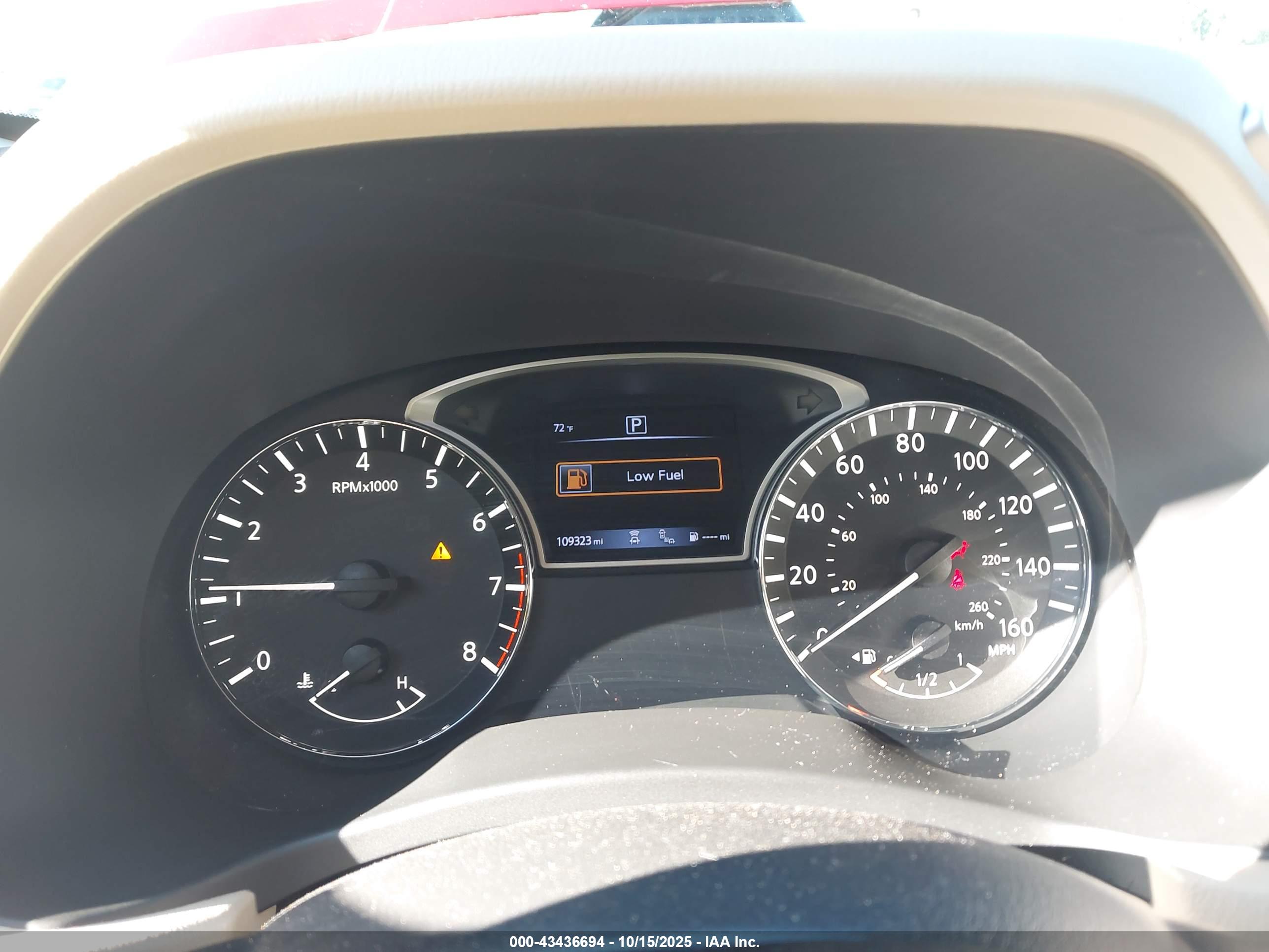 NISSAN PATHFINDER image 7