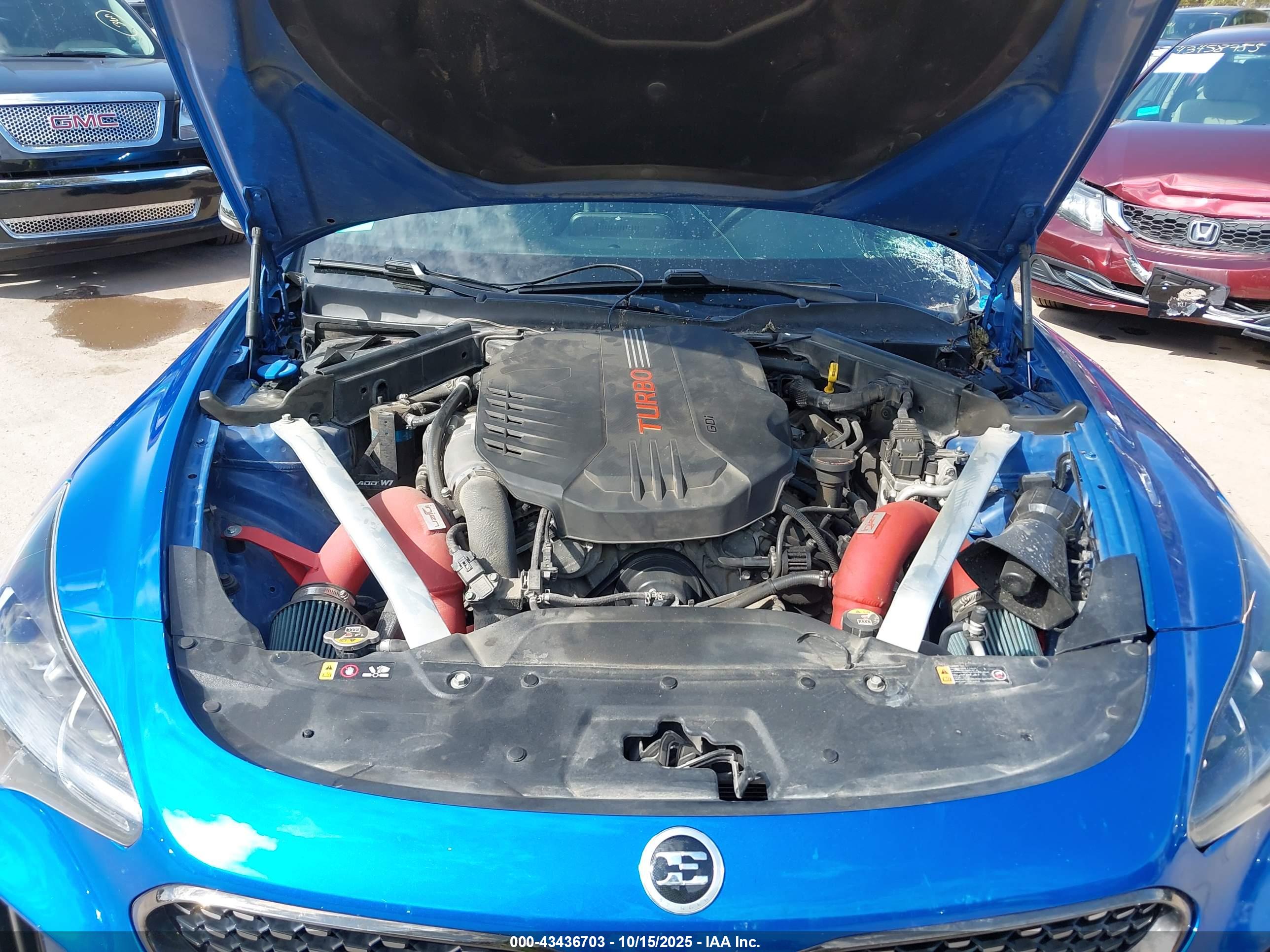 KIA STINGER image 10
