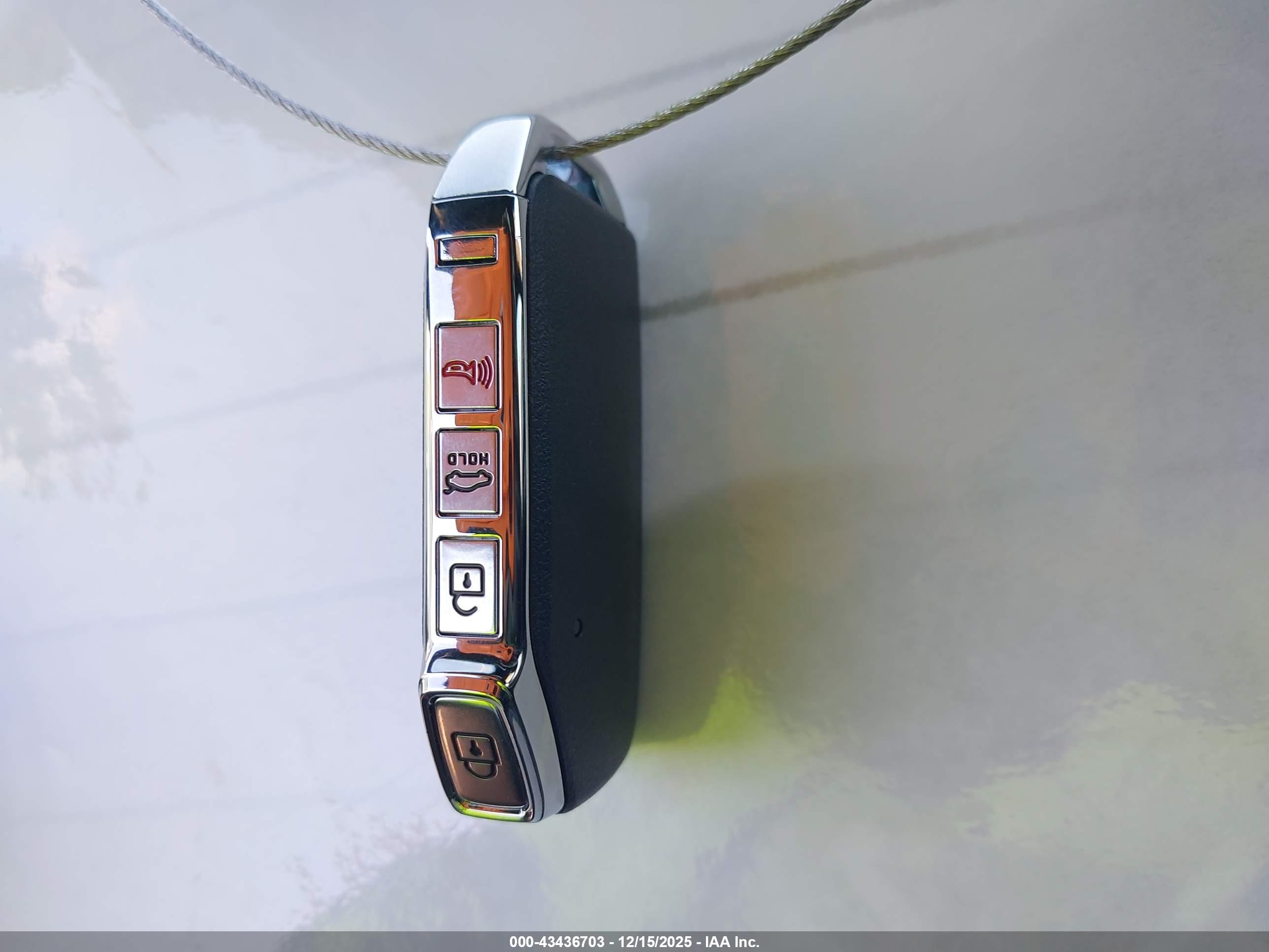 KIA STINGER image 11