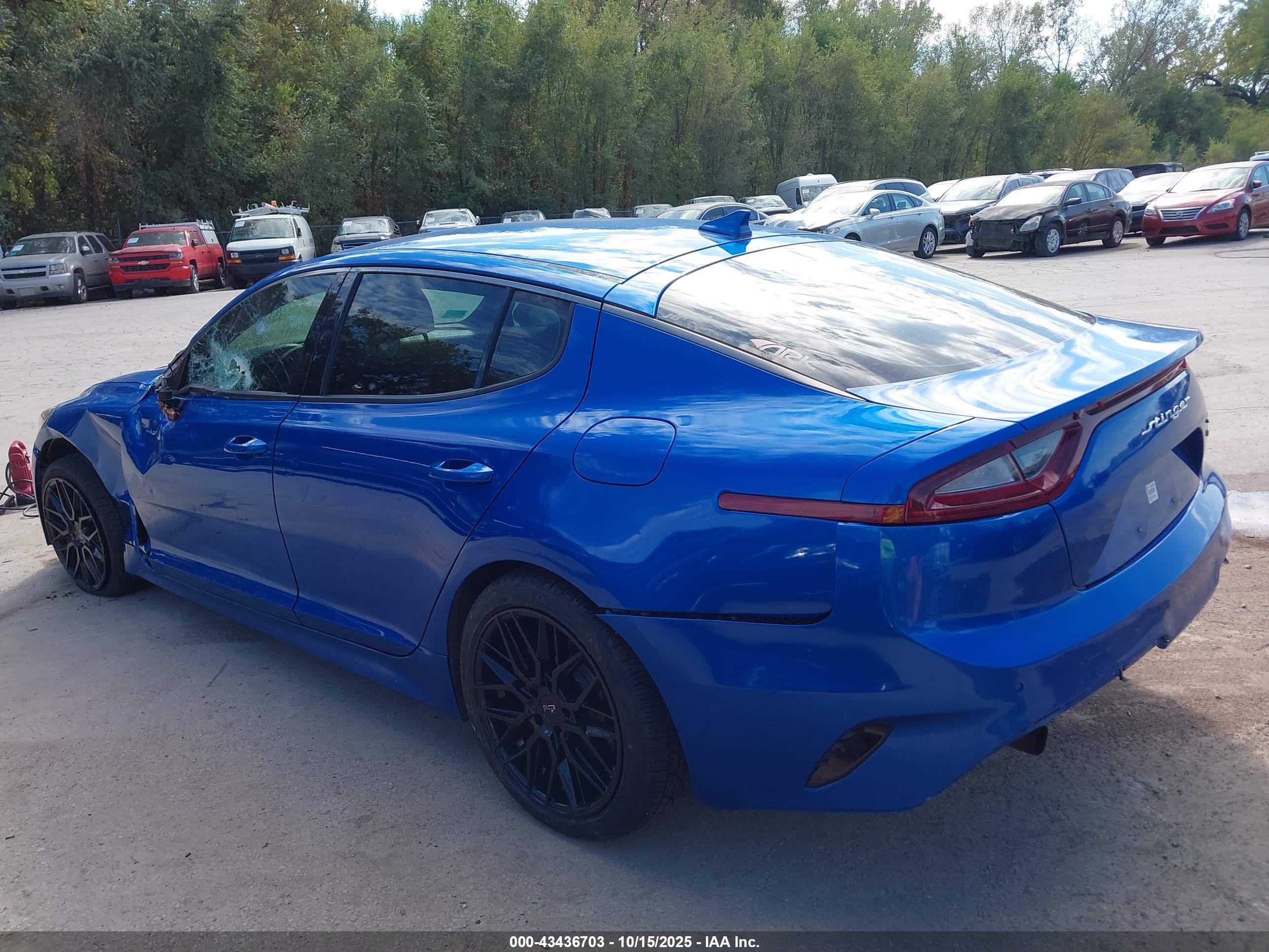 KIA STINGER image 3
