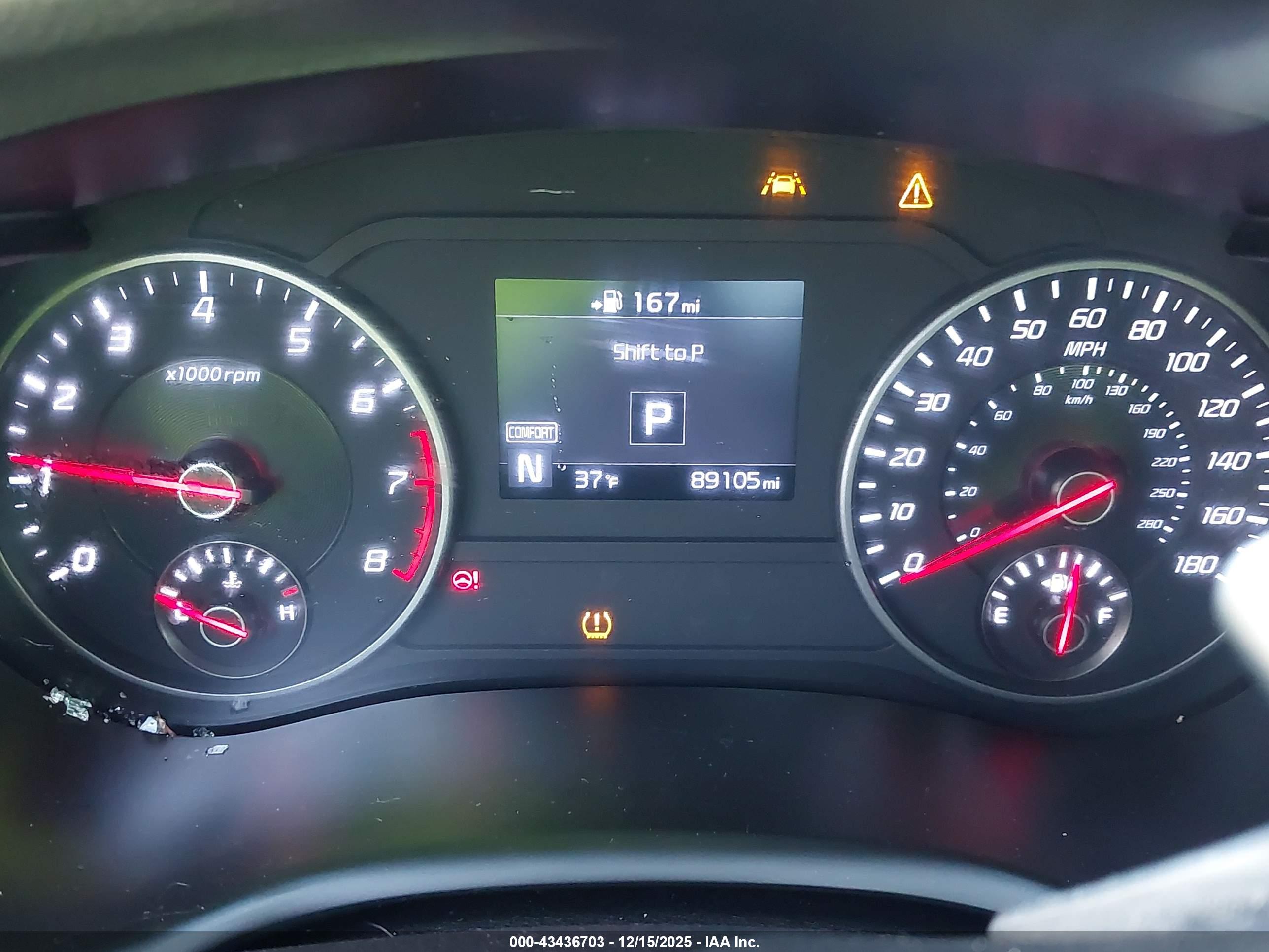 KIA STINGER image 7