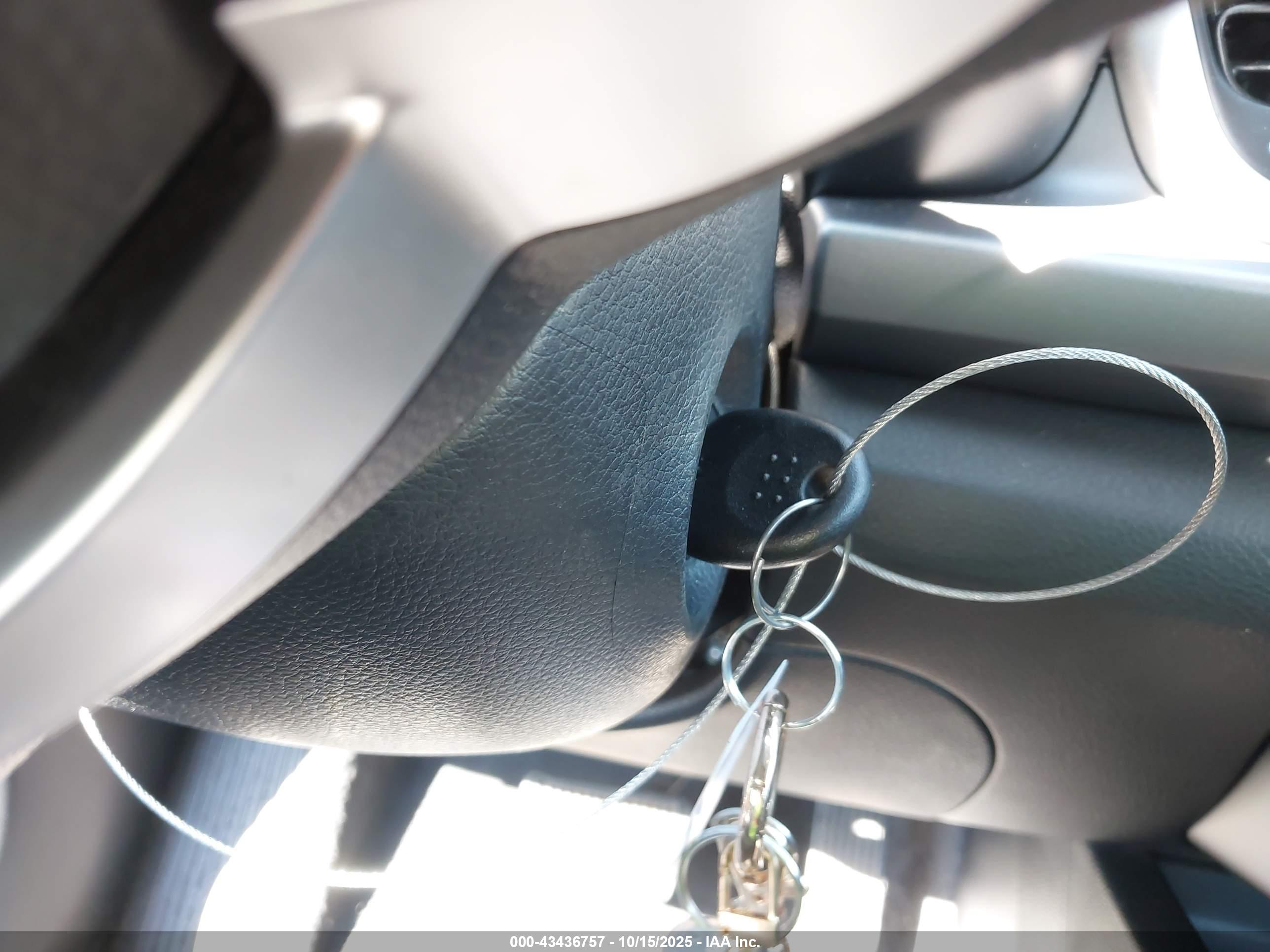 KIA RIO image 11