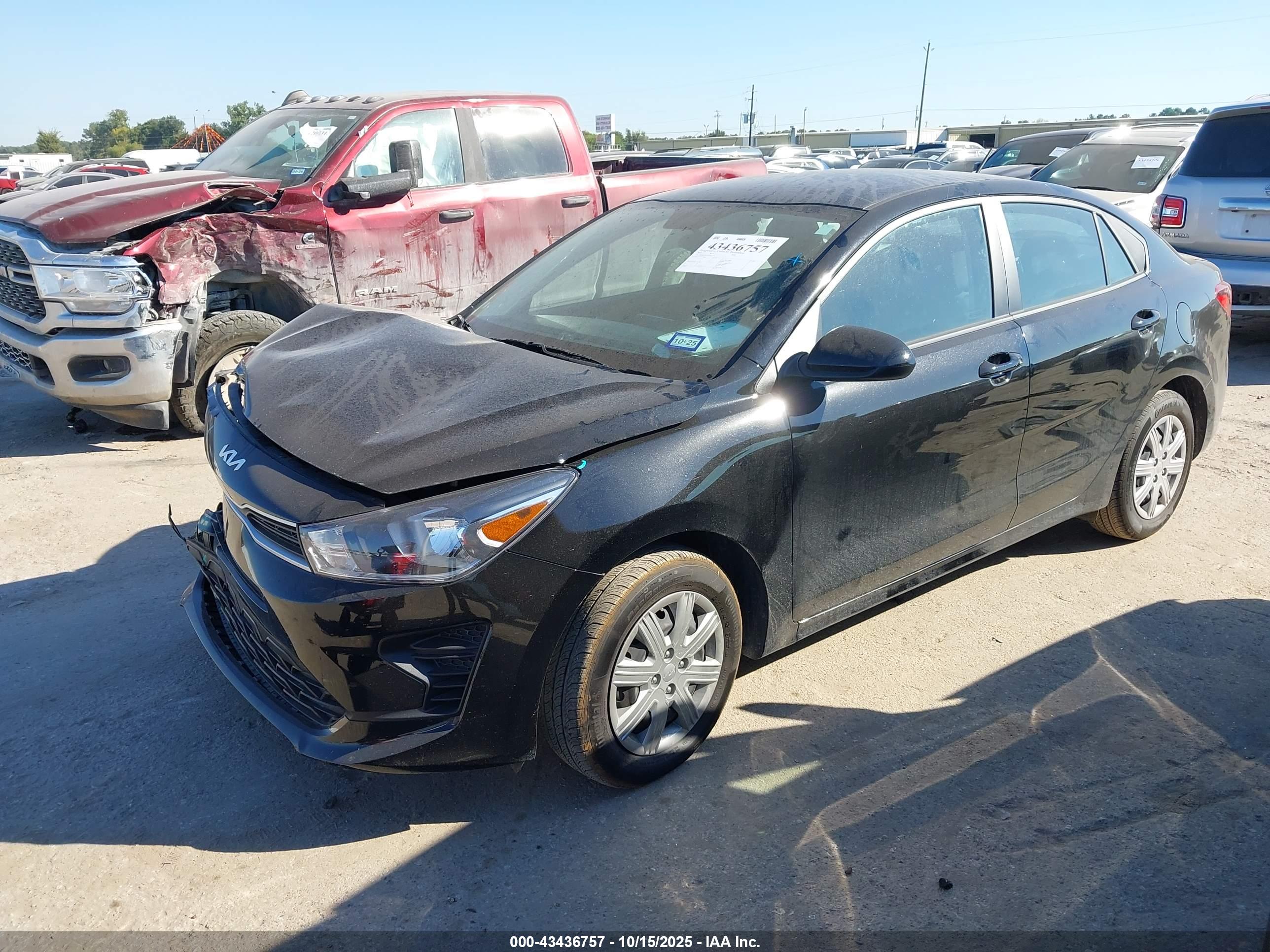KIA RIO image 2