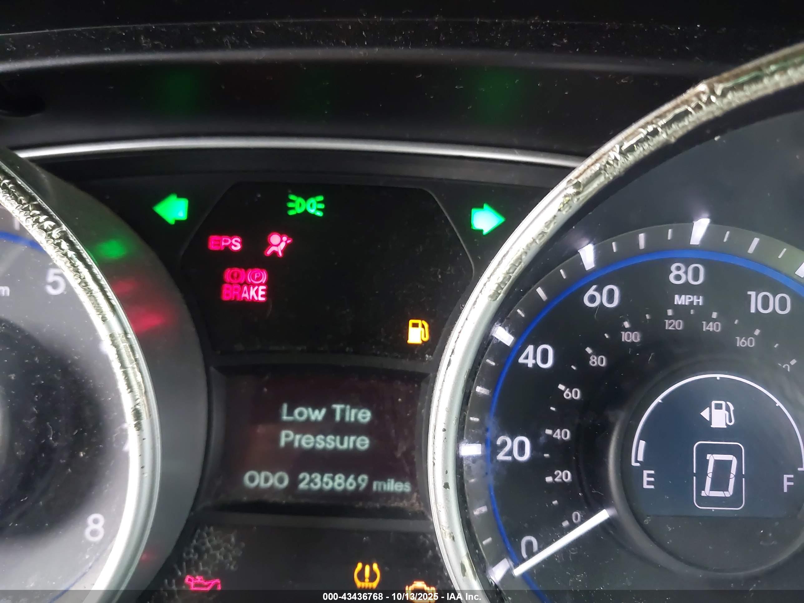 HYUNDAI SONATA image 7