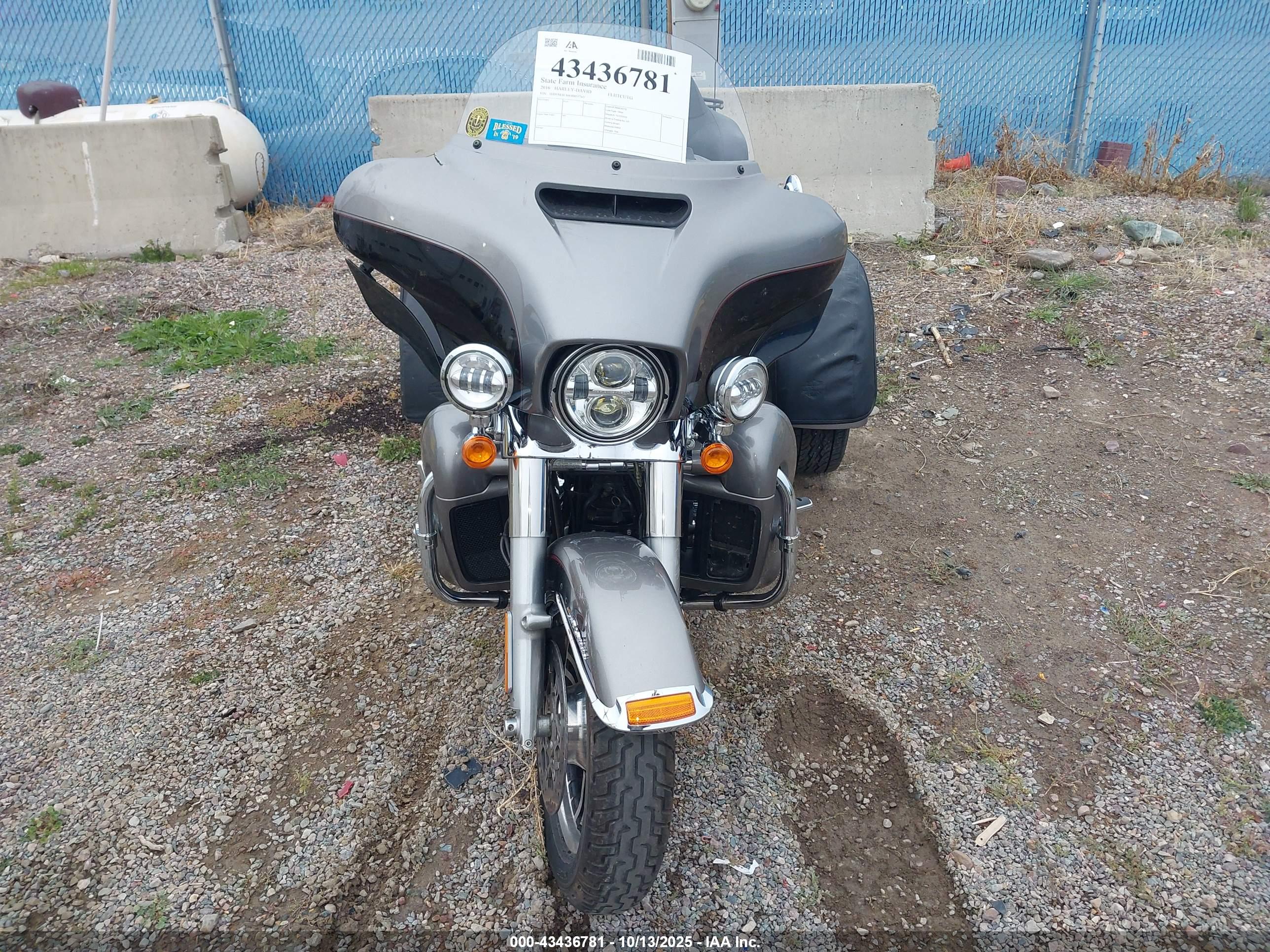 HARLEY-DAVIDSON FLHTCUTG image 5