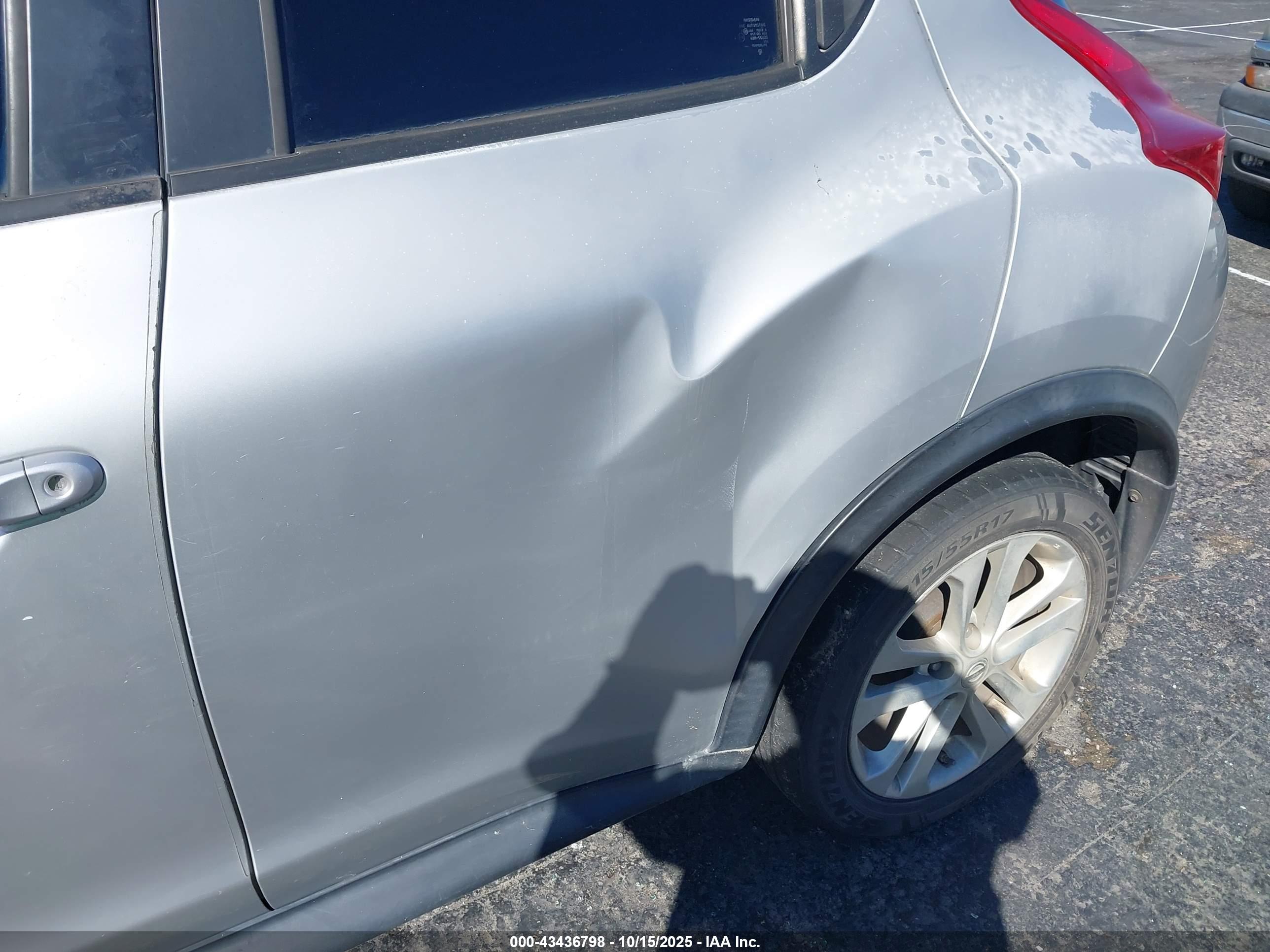 NISSAN JUKE image 6