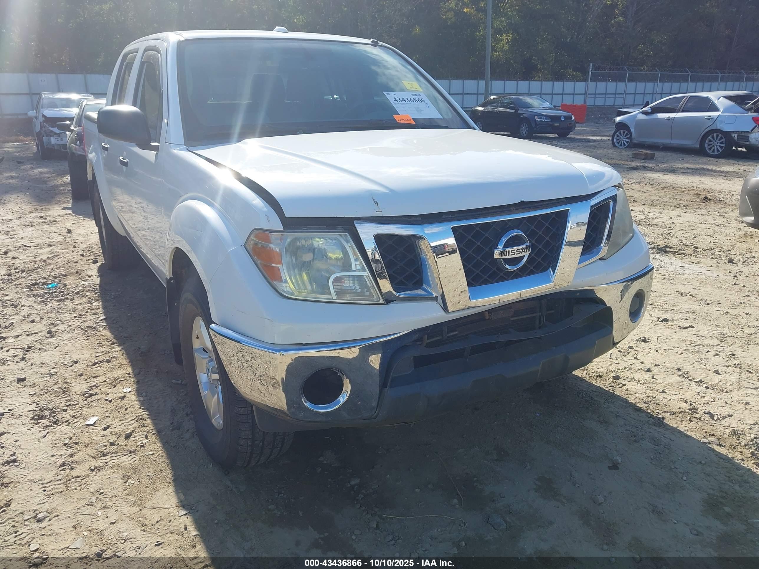 NISSAN FRONTIER image 6
