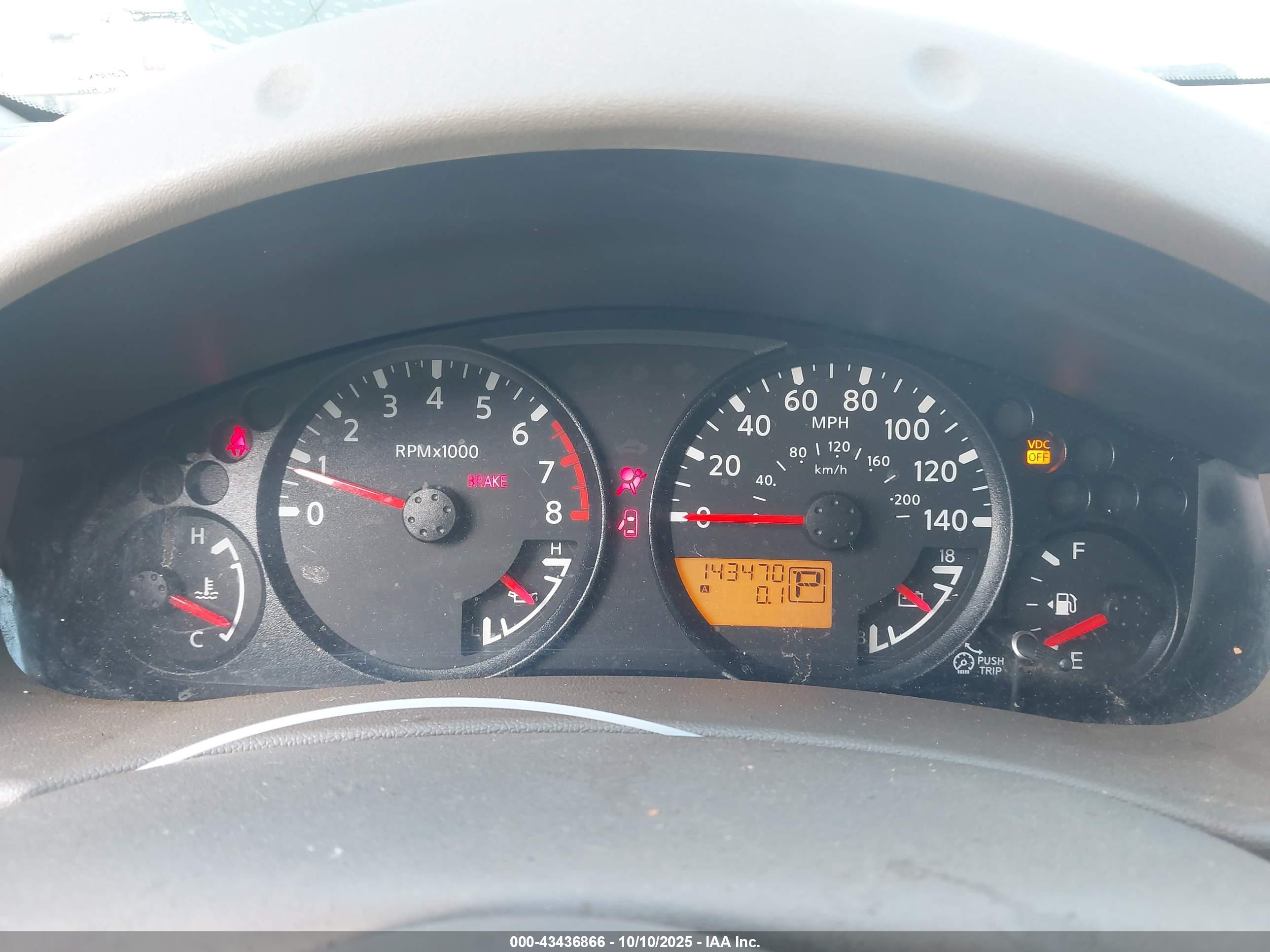 NISSAN FRONTIER image 7