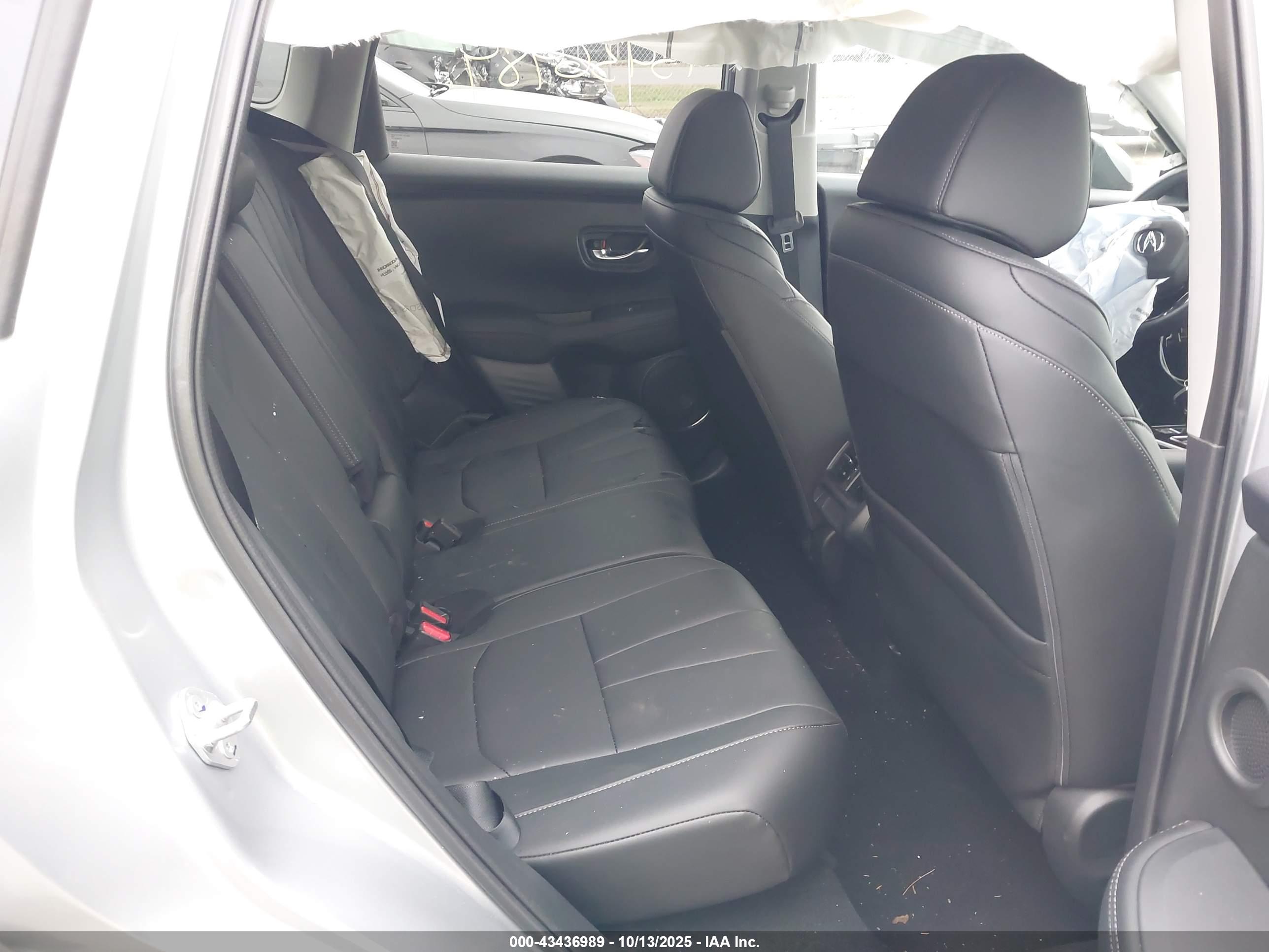 ACURA ADX image 8
