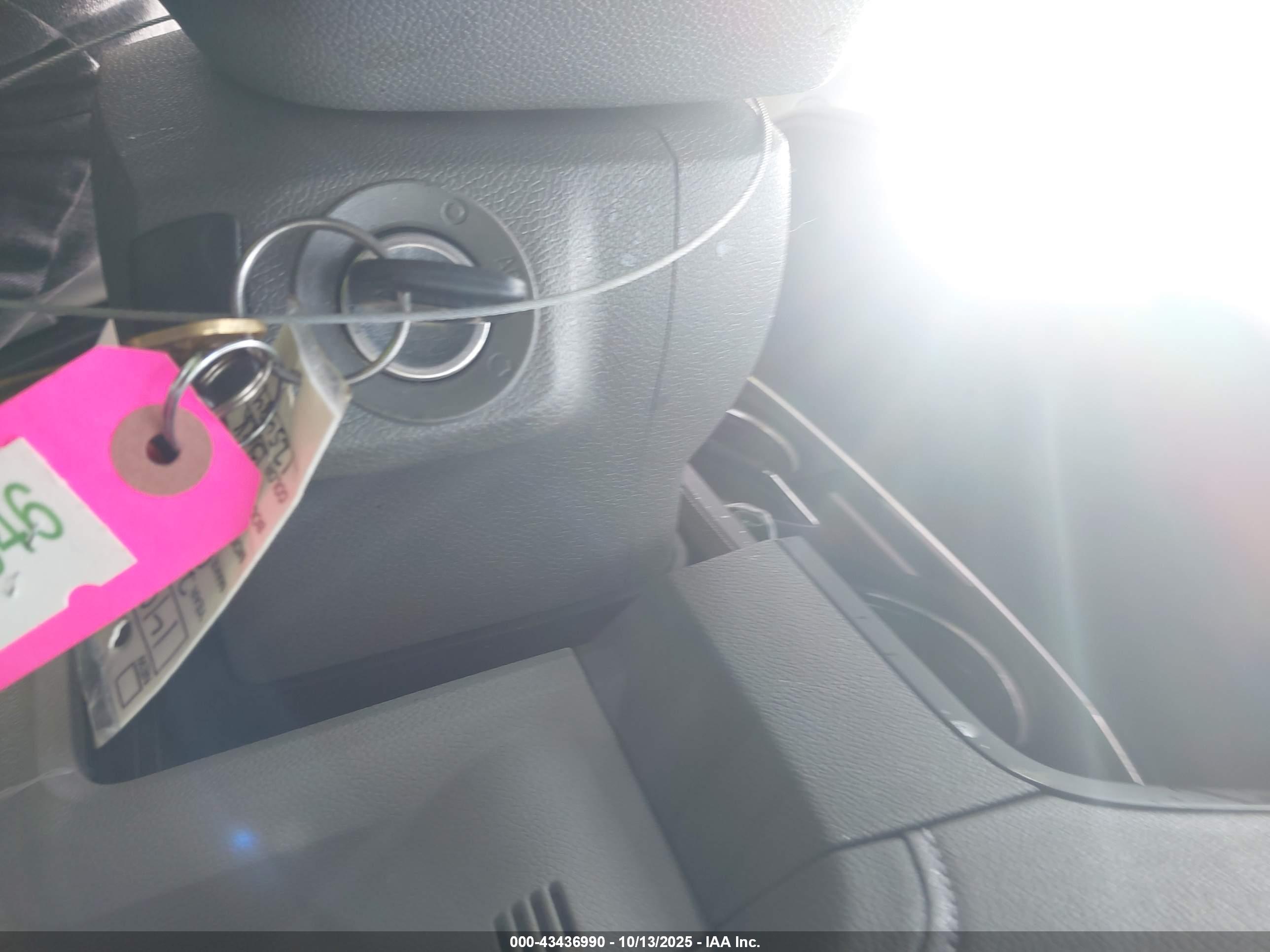GMC ACADIA image 11