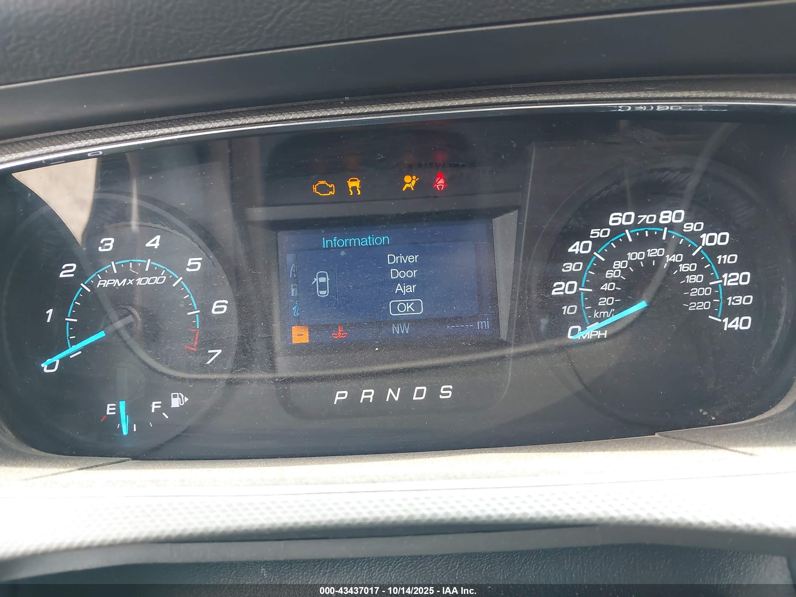 FORD TAURUS image 7